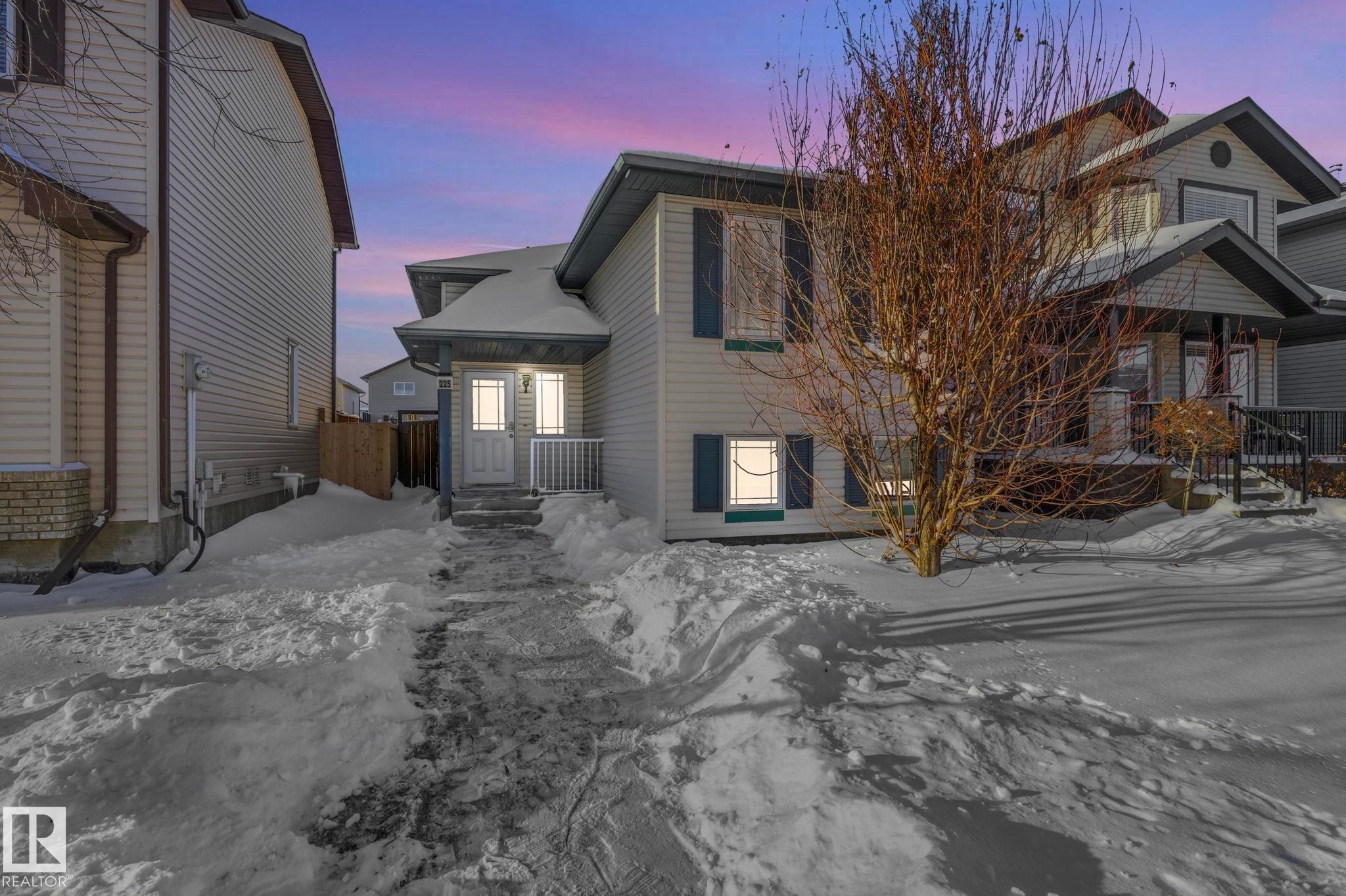 225 Brookview Way, Stony Plain, AB - Outdoor