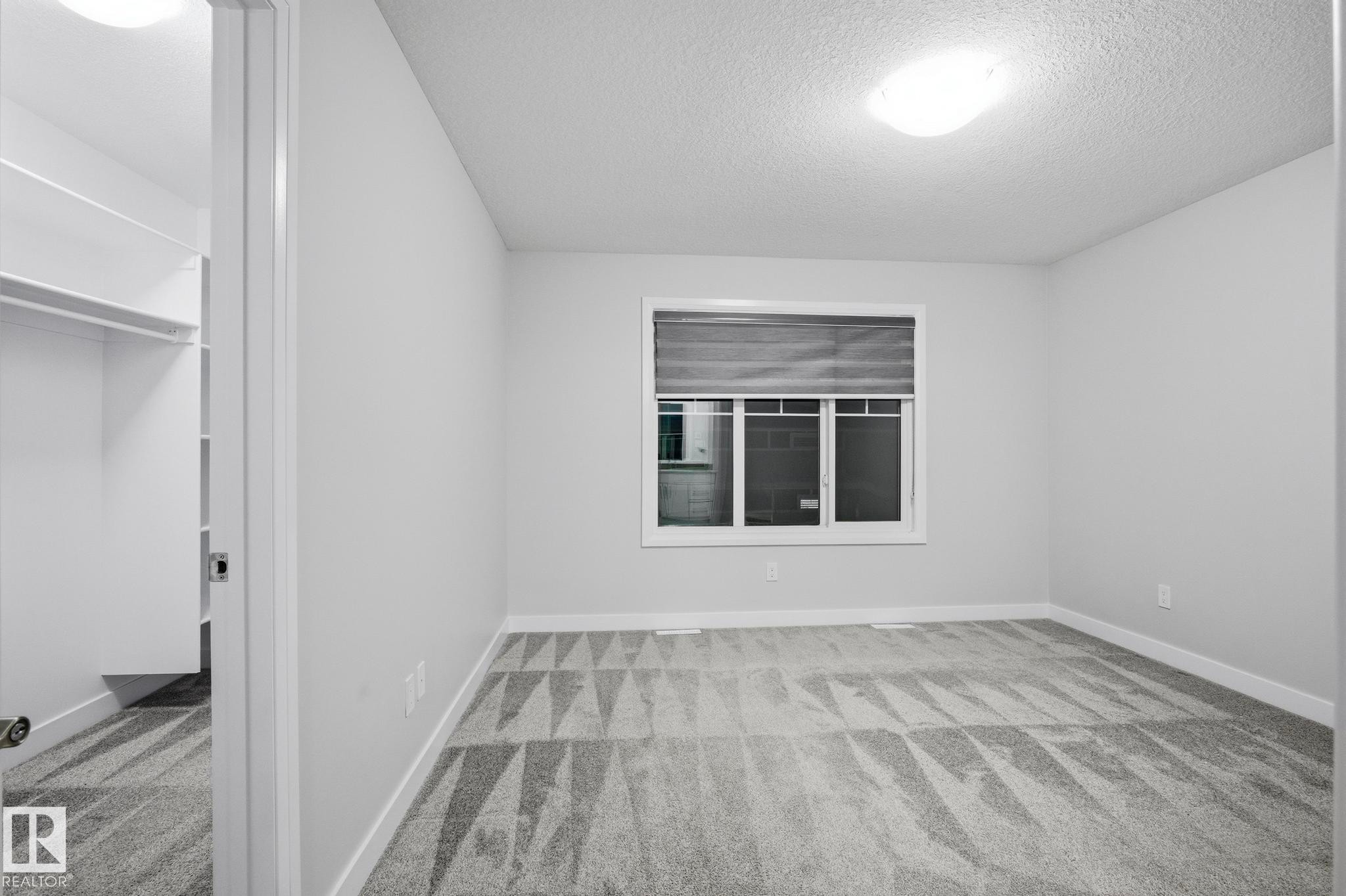 7438 Chivers Crescent, Edmonton, AB - Indoor Photo Showing Other Room