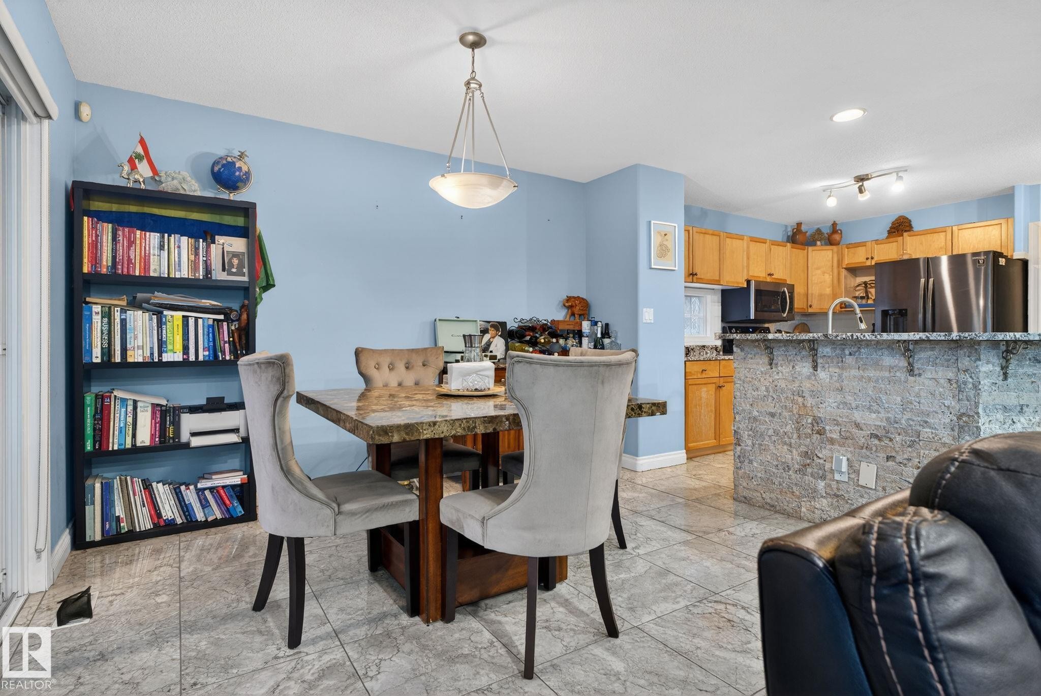 12944 162 Avenue, Edmonton, AB - Indoor