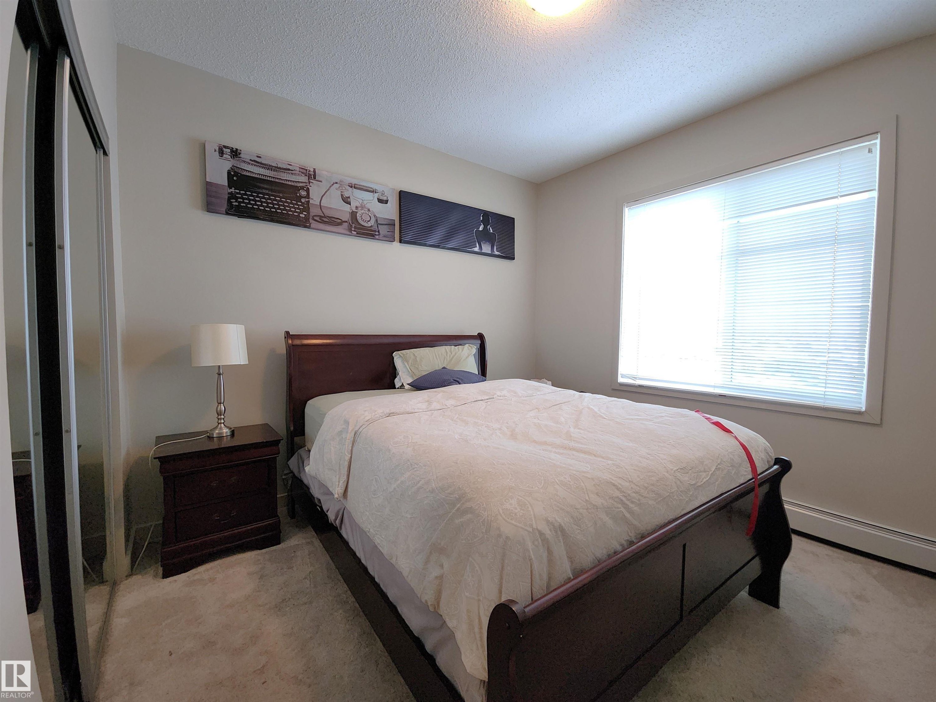 403 1004 Rosenthal Boulevard, Edmonton, AB - Indoor Photo Showing Bedroom
