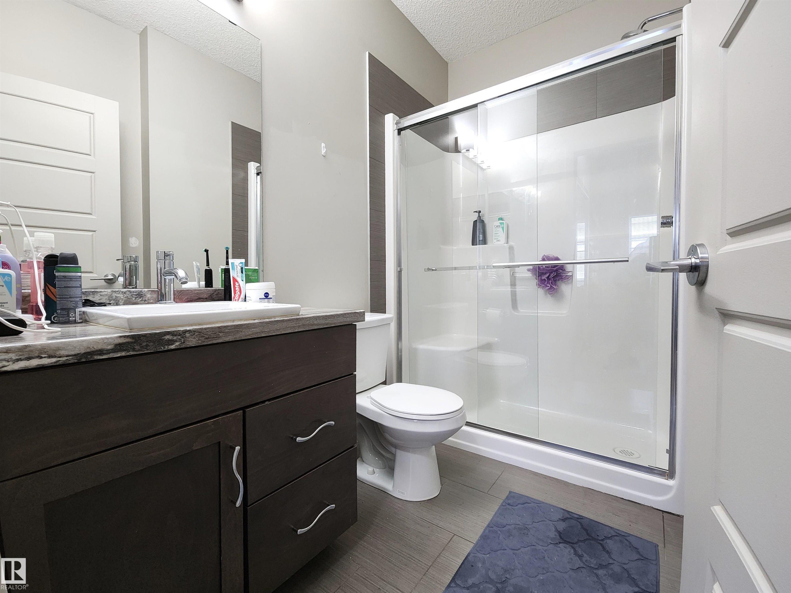 403 1004 Rosenthal Boulevard, Edmonton, AB - Indoor Photo Showing Bathroom