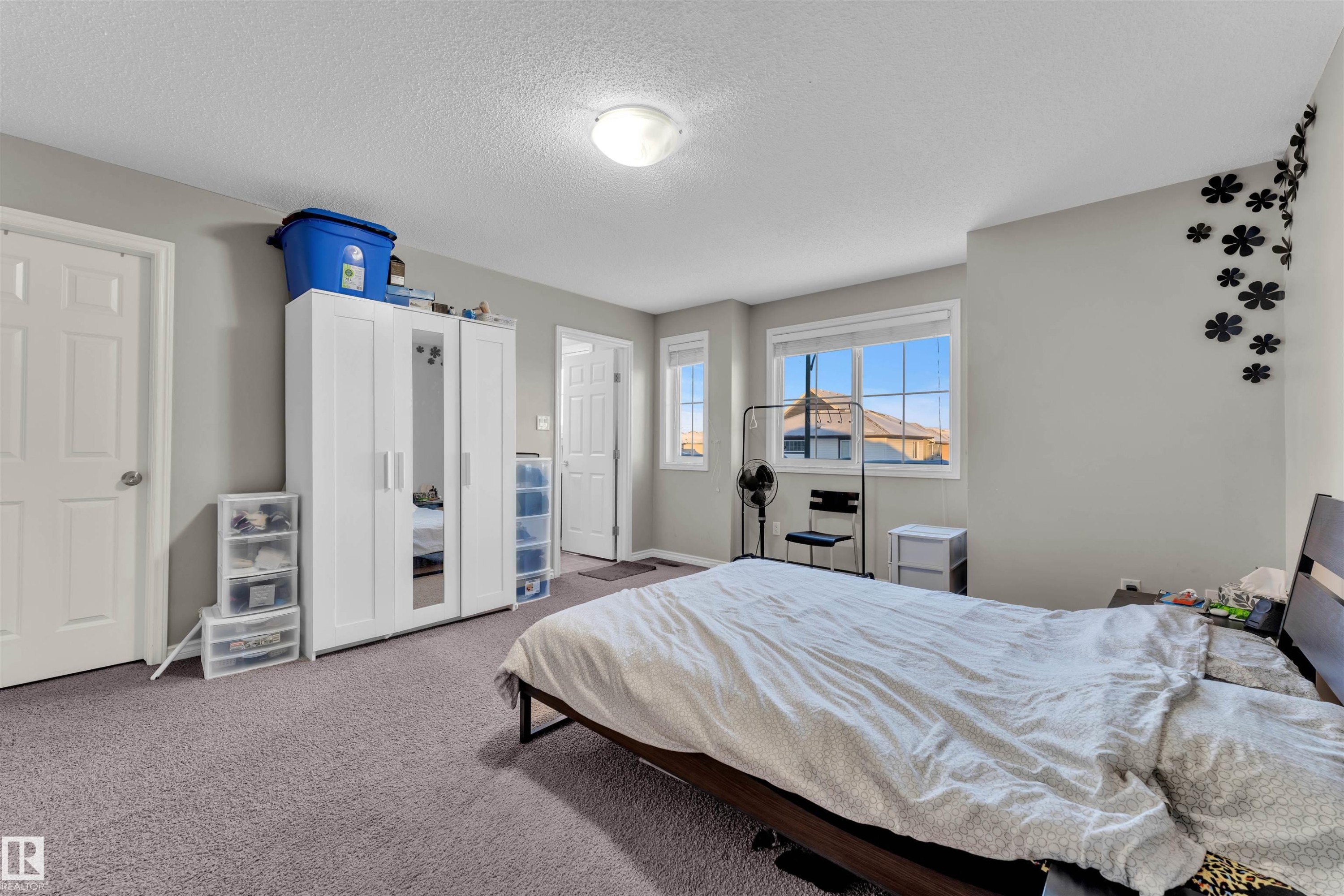 3722 9 Street, Edmonton, AB - Indoor Photo Showing Bedroom