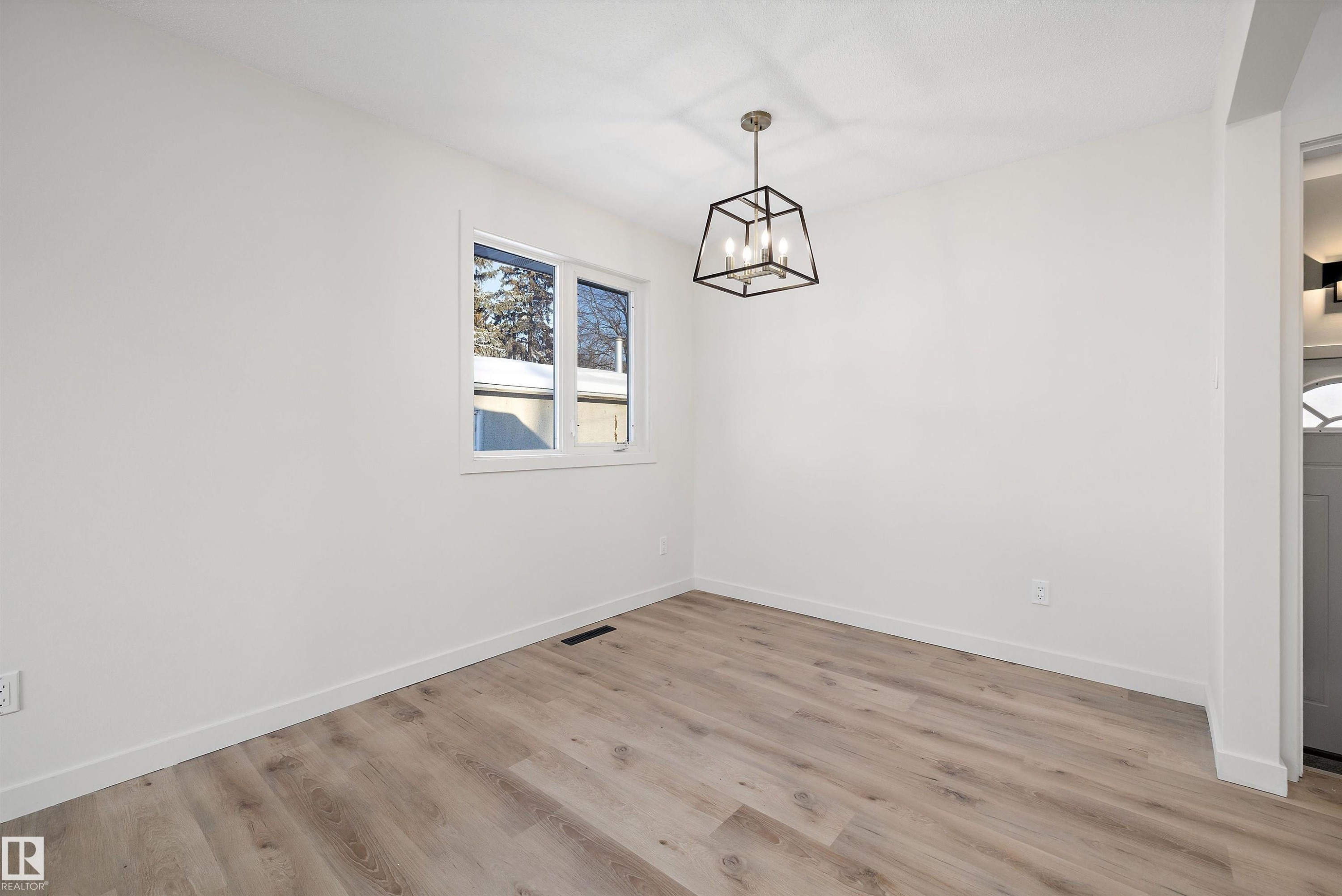 49 Sheridan Drive, St. Albert, AB - Indoor Photo Showing Other Room