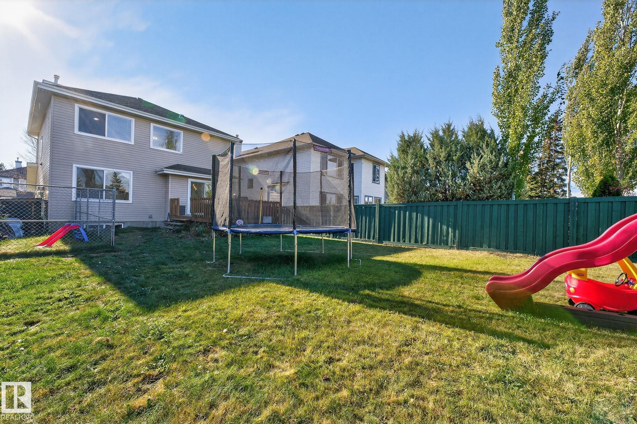 1147 Rutherford Close, Edmonton, AB - Outdoor