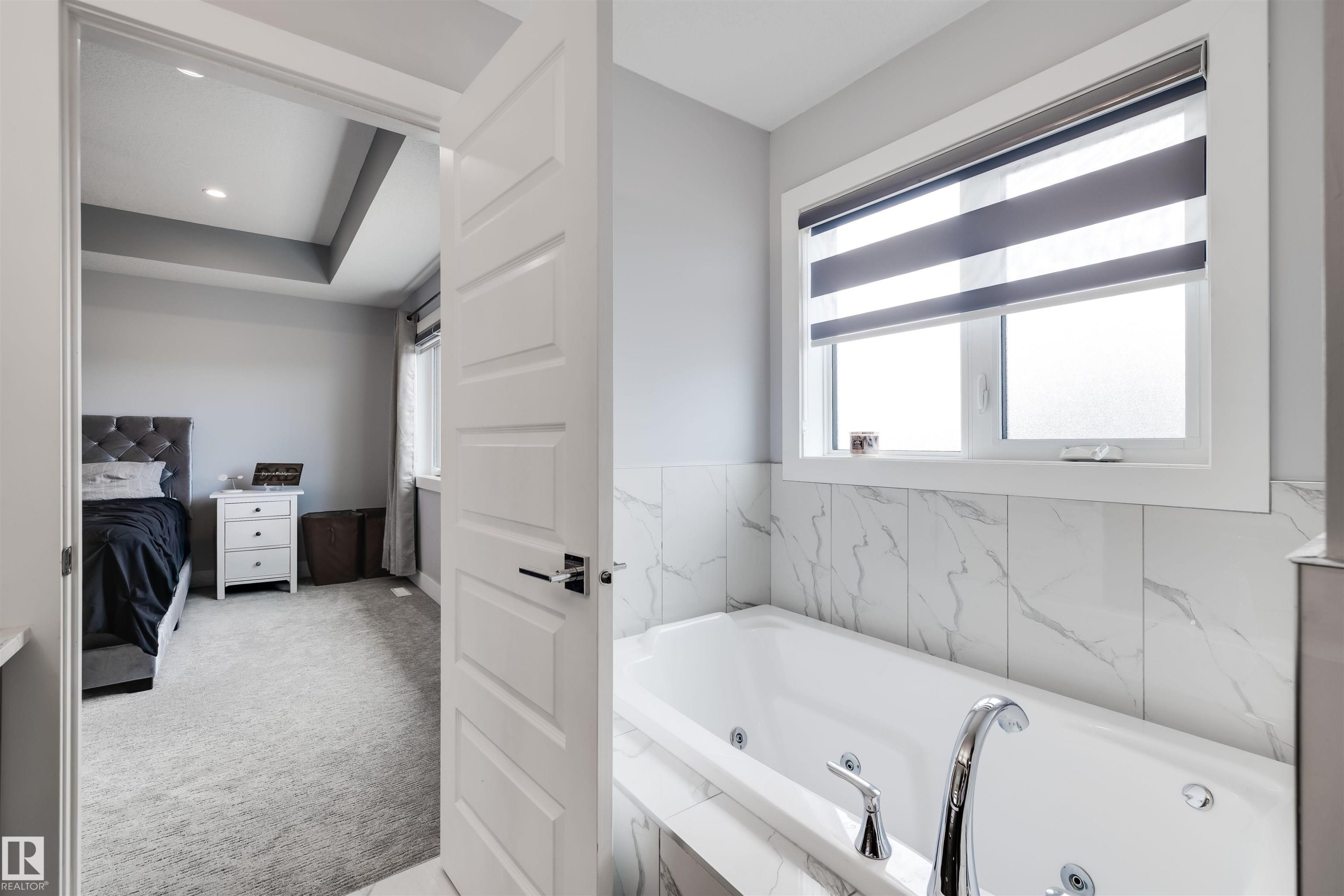 3901 44 Avenue, Beaumont, AB - Indoor Photo Showing Bathroom