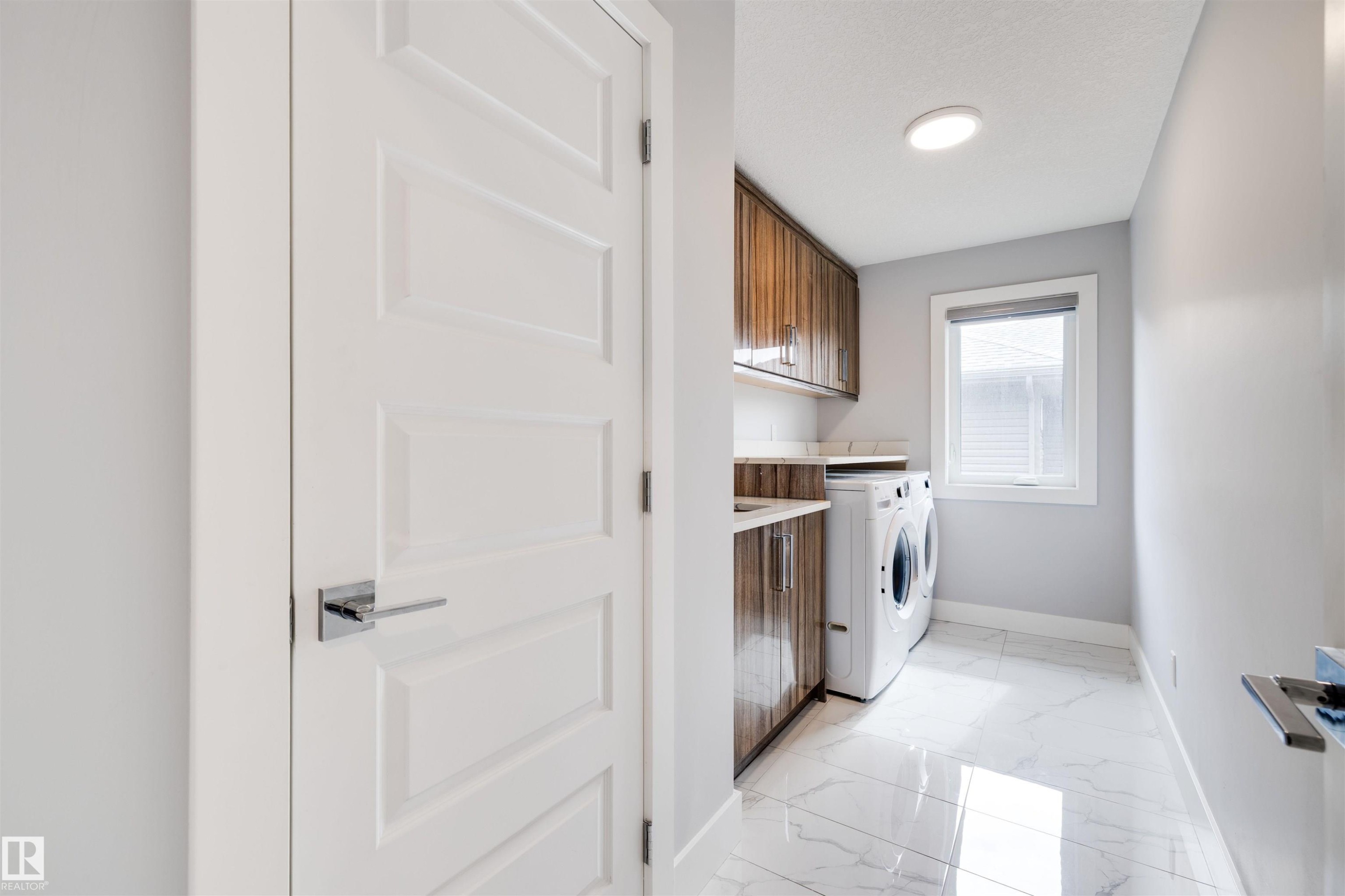 3901 44 Avenue, Beaumont, AB - Indoor Photo Showing Laundry Room