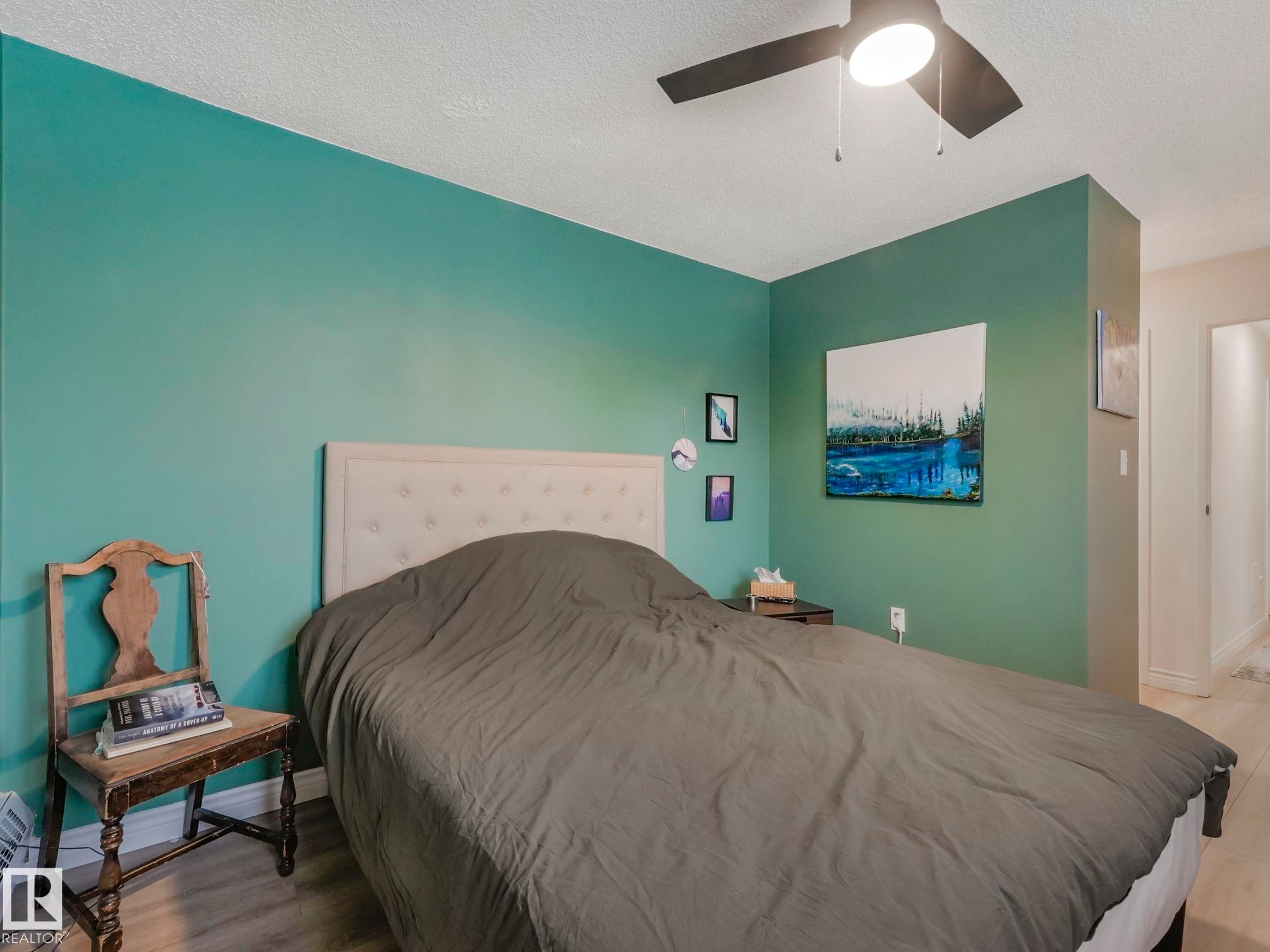 326 10636 120 Street, Edmonton, AB - Indoor Photo Showing Bedroom