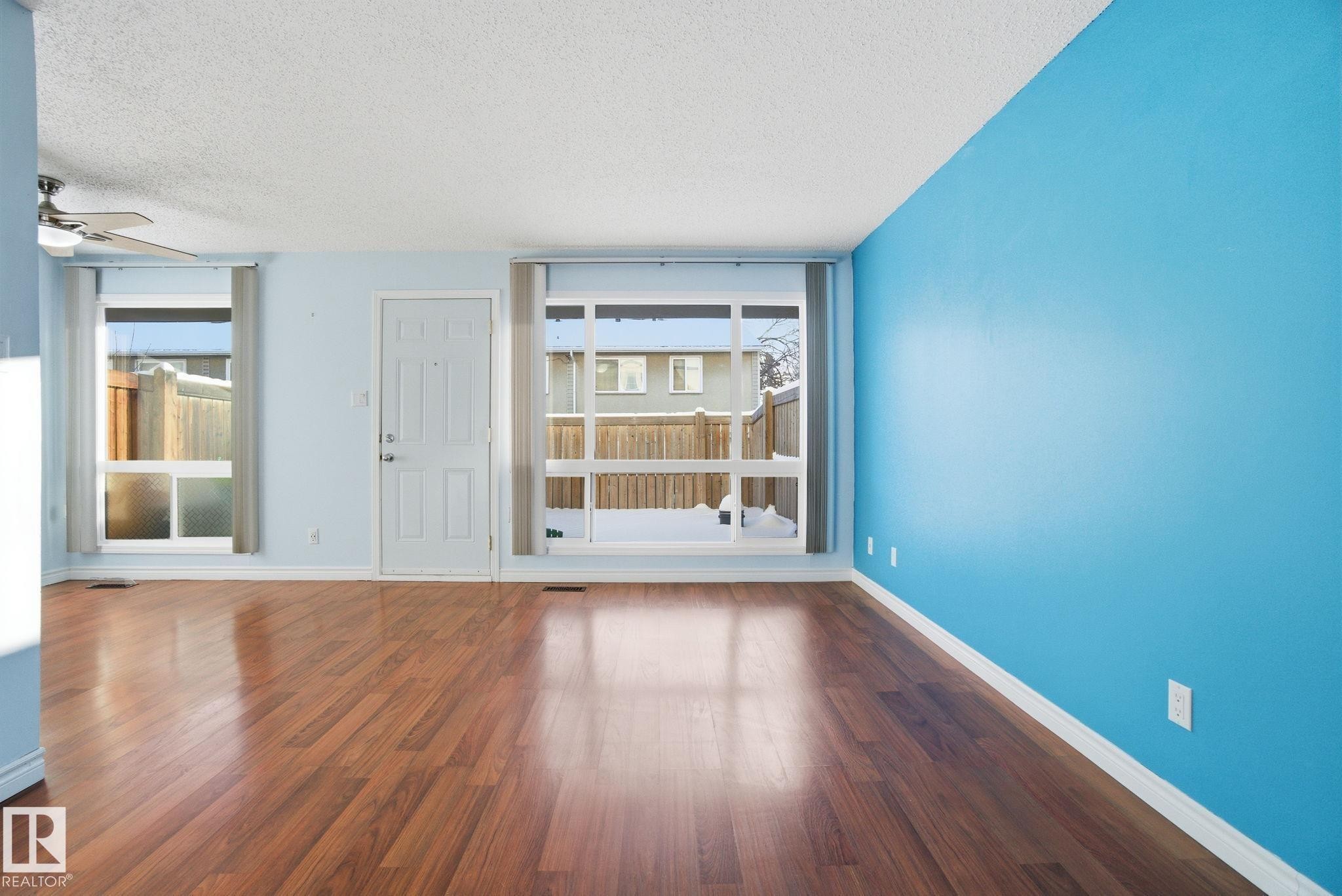 457 Abbottsfield Road, Edmonton, AB - Indoor Photo Showing Other Room