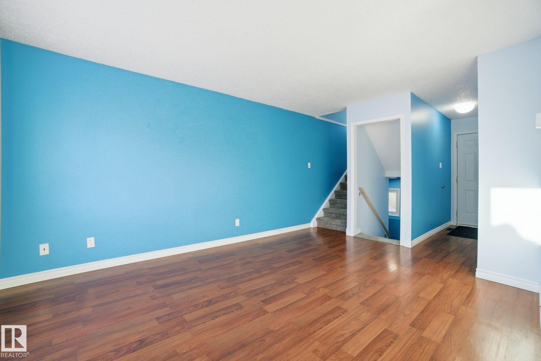 457 Abbottsfield Road, Edmonton, AB - Indoor Photo Showing Other Room