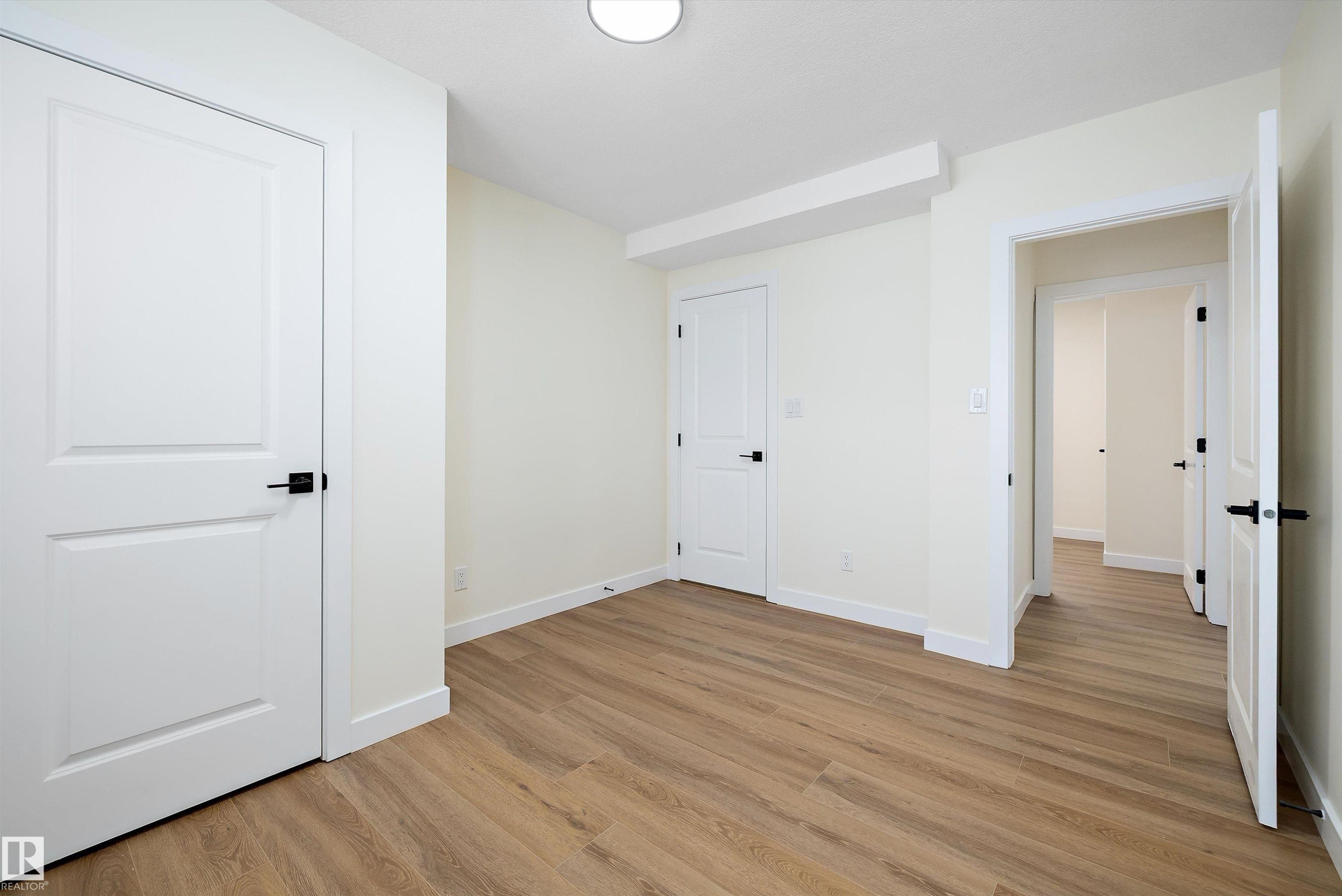 13519 109 Street, Edmonton, AB - Indoor Photo Showing Other Room