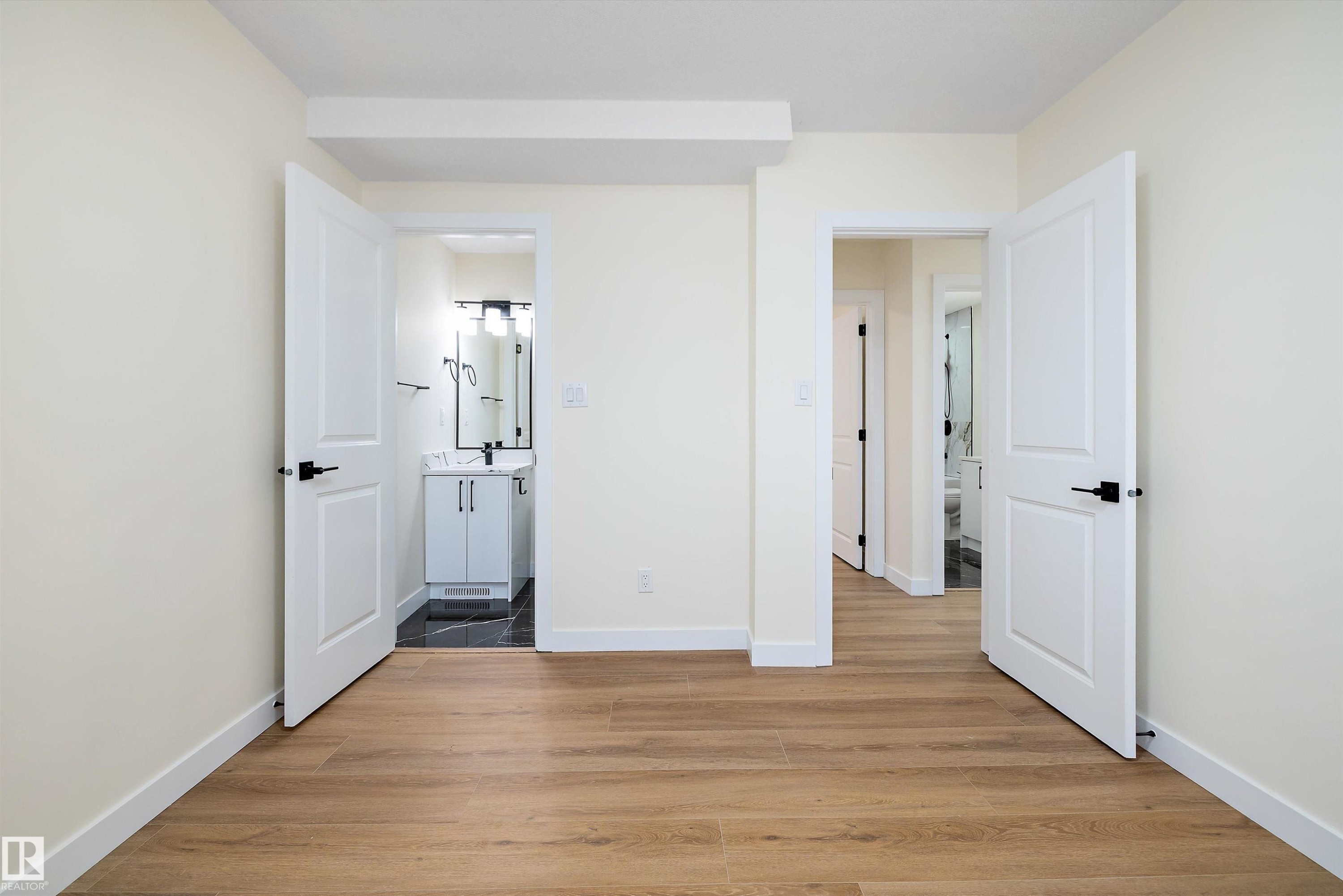 13519 109 Street, Edmonton, AB - Indoor Photo Showing Other Room