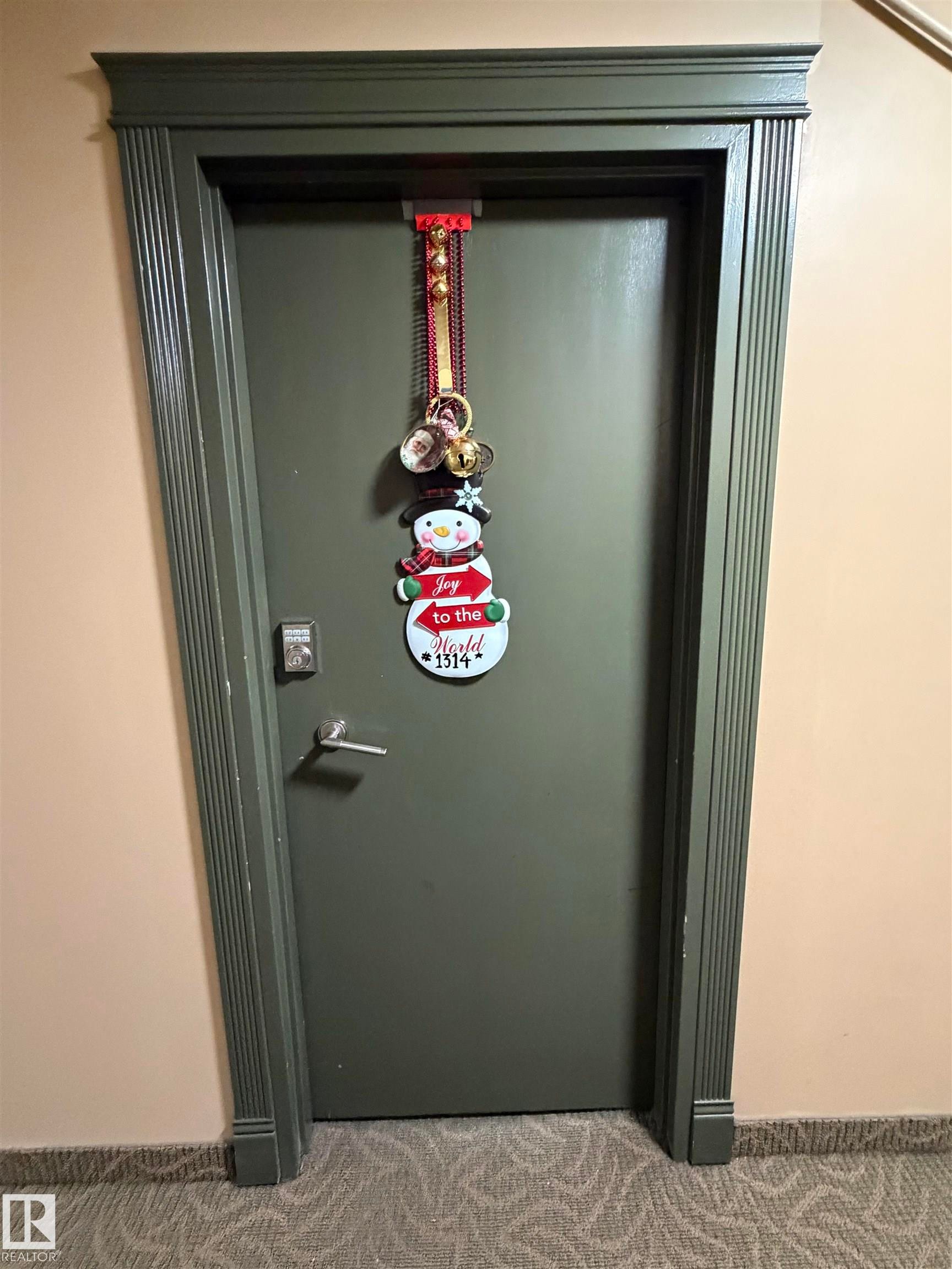 1314 13910 Stony Plain Road, Edmonton, AB - Indoor Photo Showing Other Room