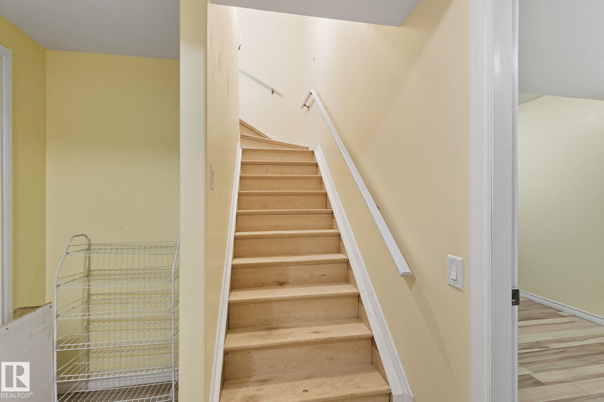 6026 164A Avenue, Edmonton, AB - Indoor Photo Showing Other Room