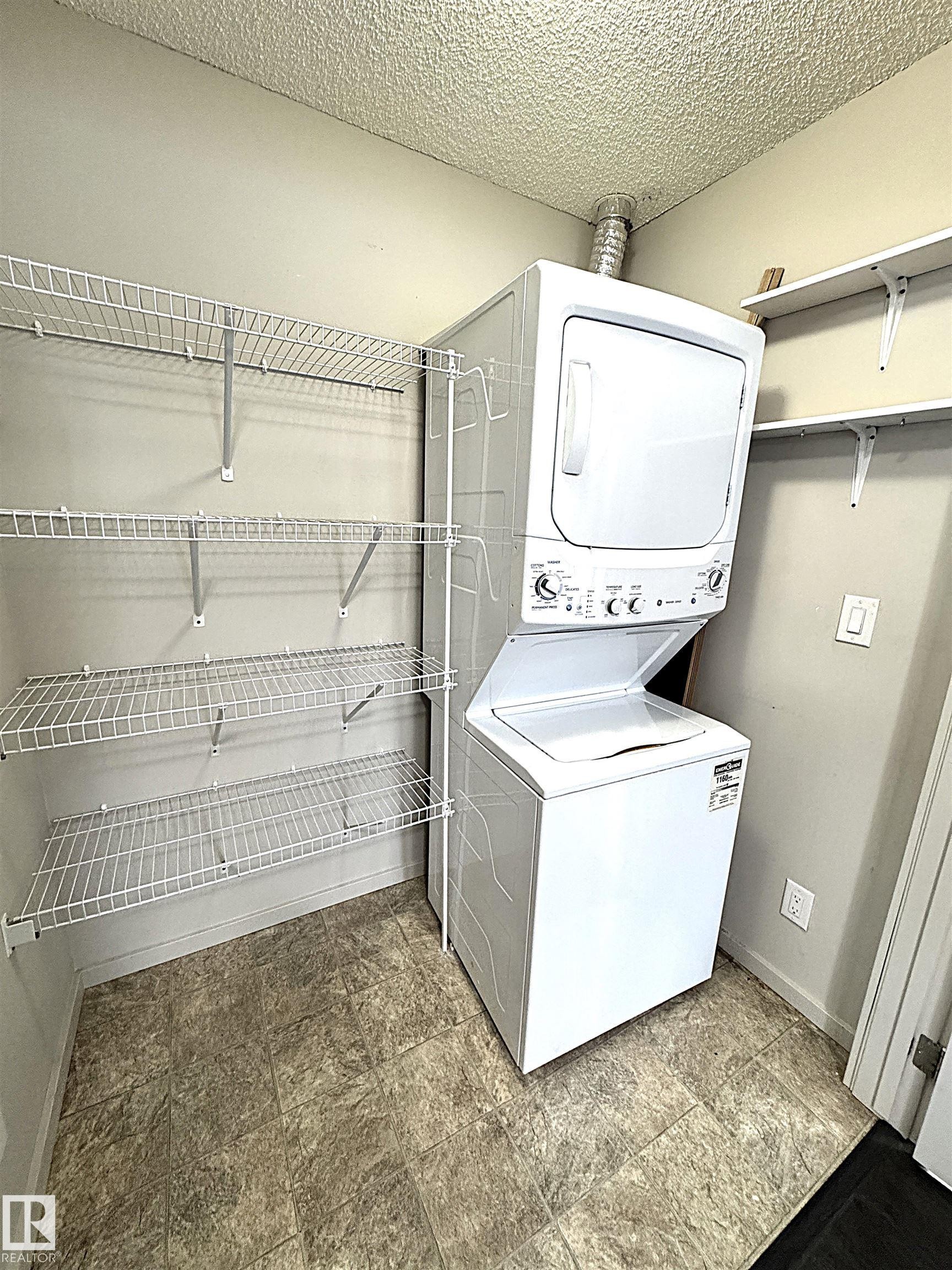 117 5521 7 Avenue, Edmonton, AB - Indoor Photo Showing Laundry Room