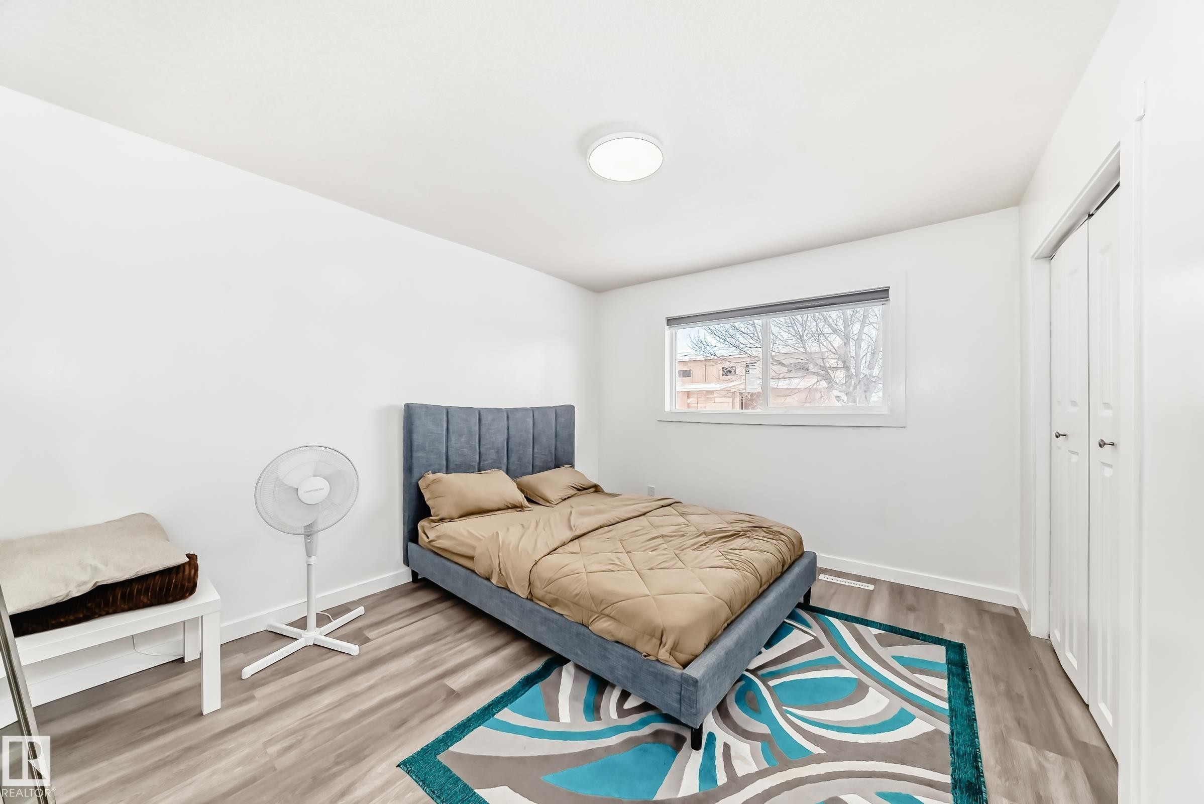 Edmonton, AB - Indoor Photo Showing Bedroom