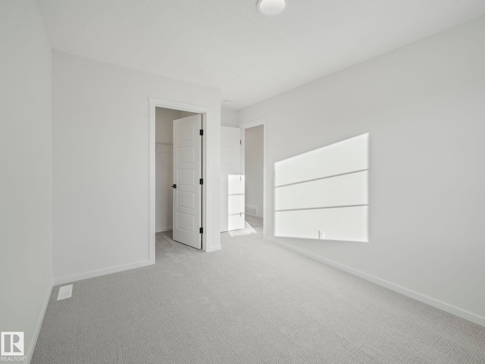 20506 16A Avenue, Edmonton, AB - Indoor Photo Showing Other Room