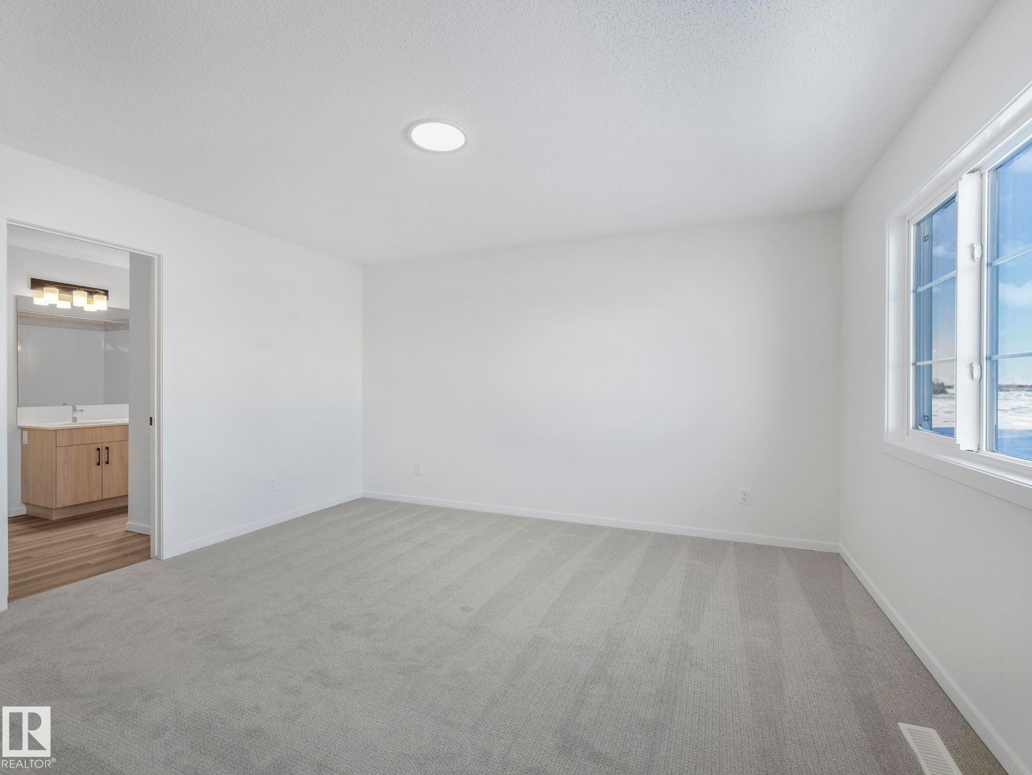 20506 16A Avenue, Edmonton, AB - Indoor Photo Showing Other Room
