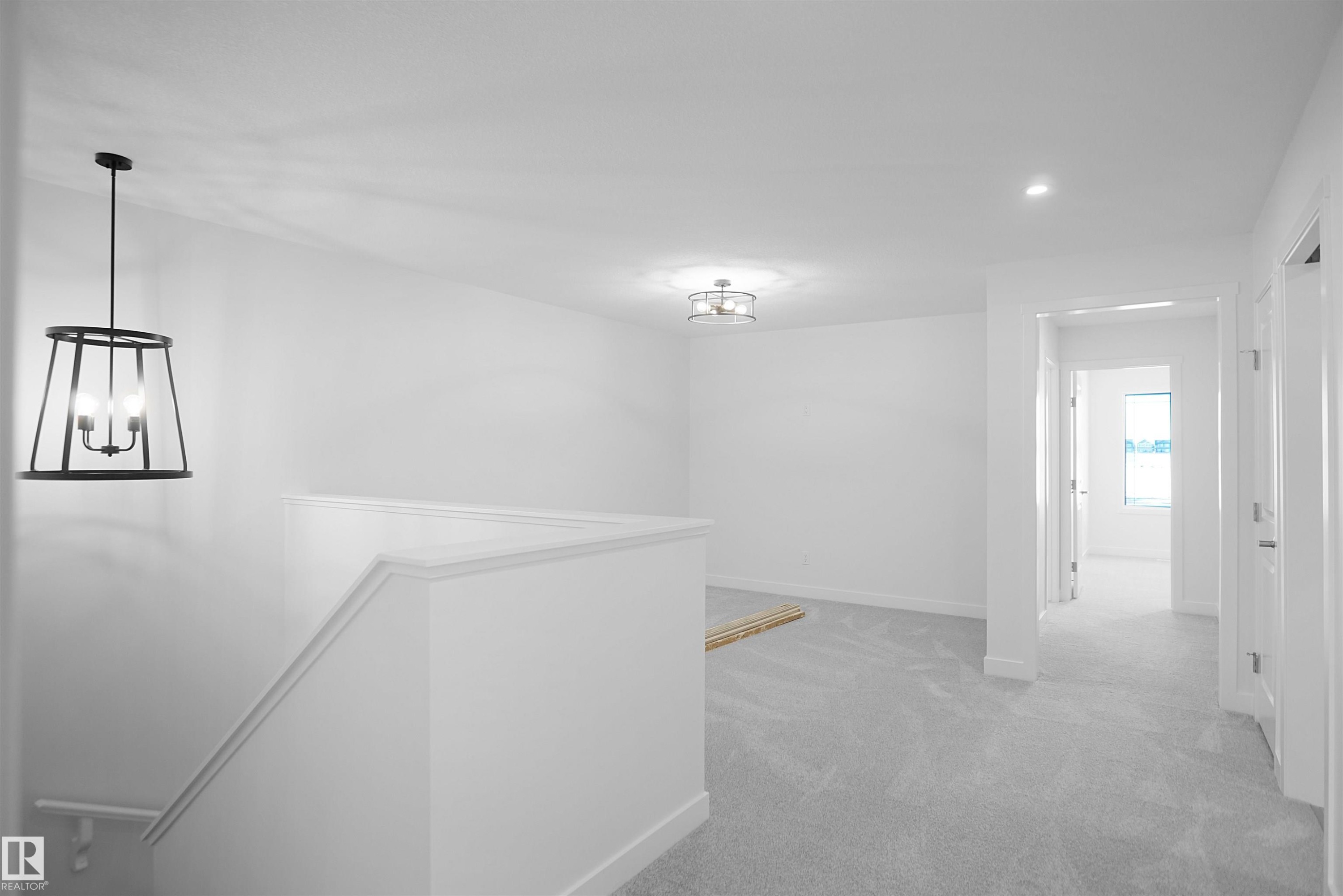 17510 5A Street, Edmonton, AB - Indoor Photo Showing Other Room