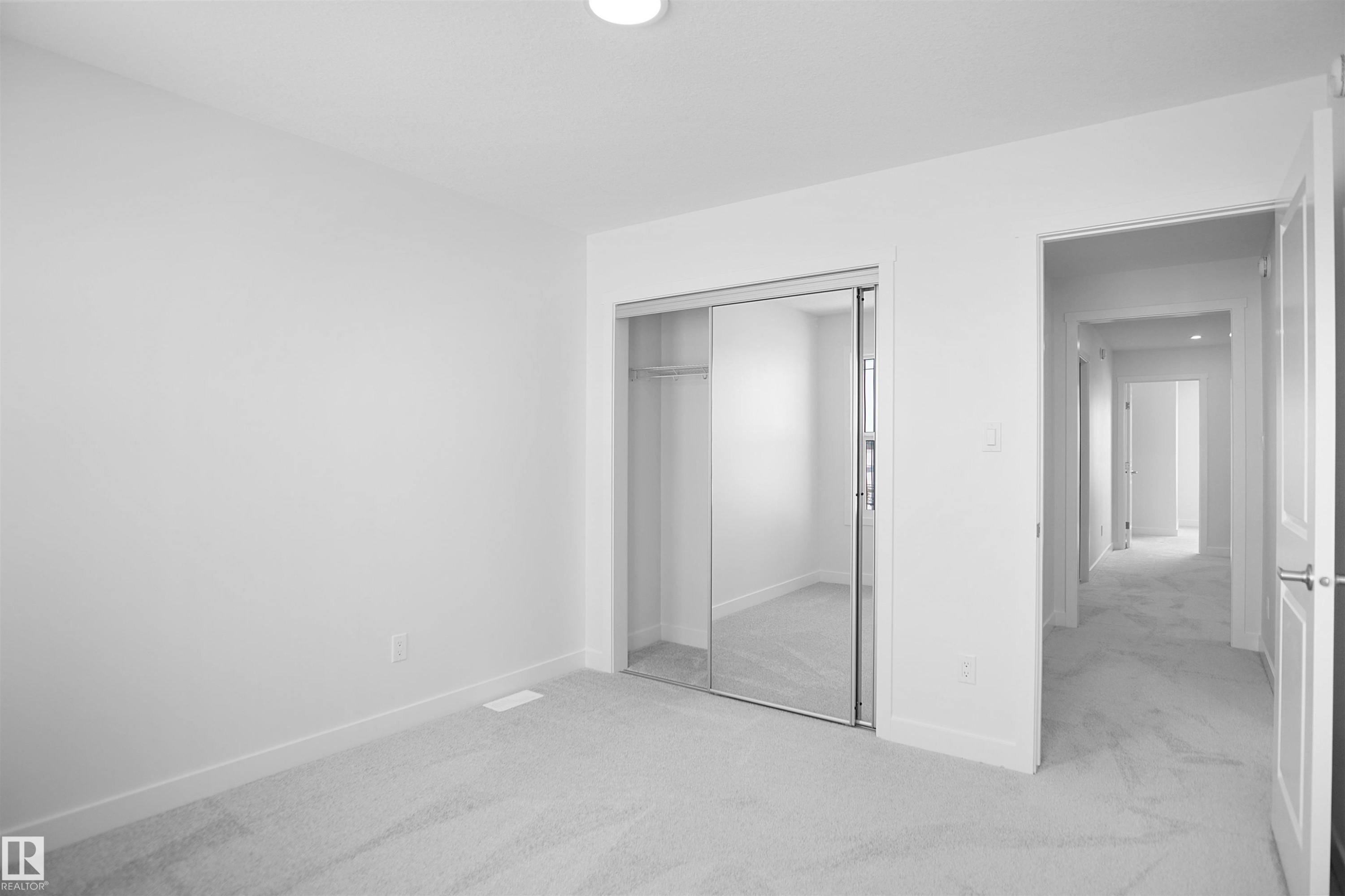 17510 5A Street, Edmonton, AB - Indoor Photo Showing Other Room
