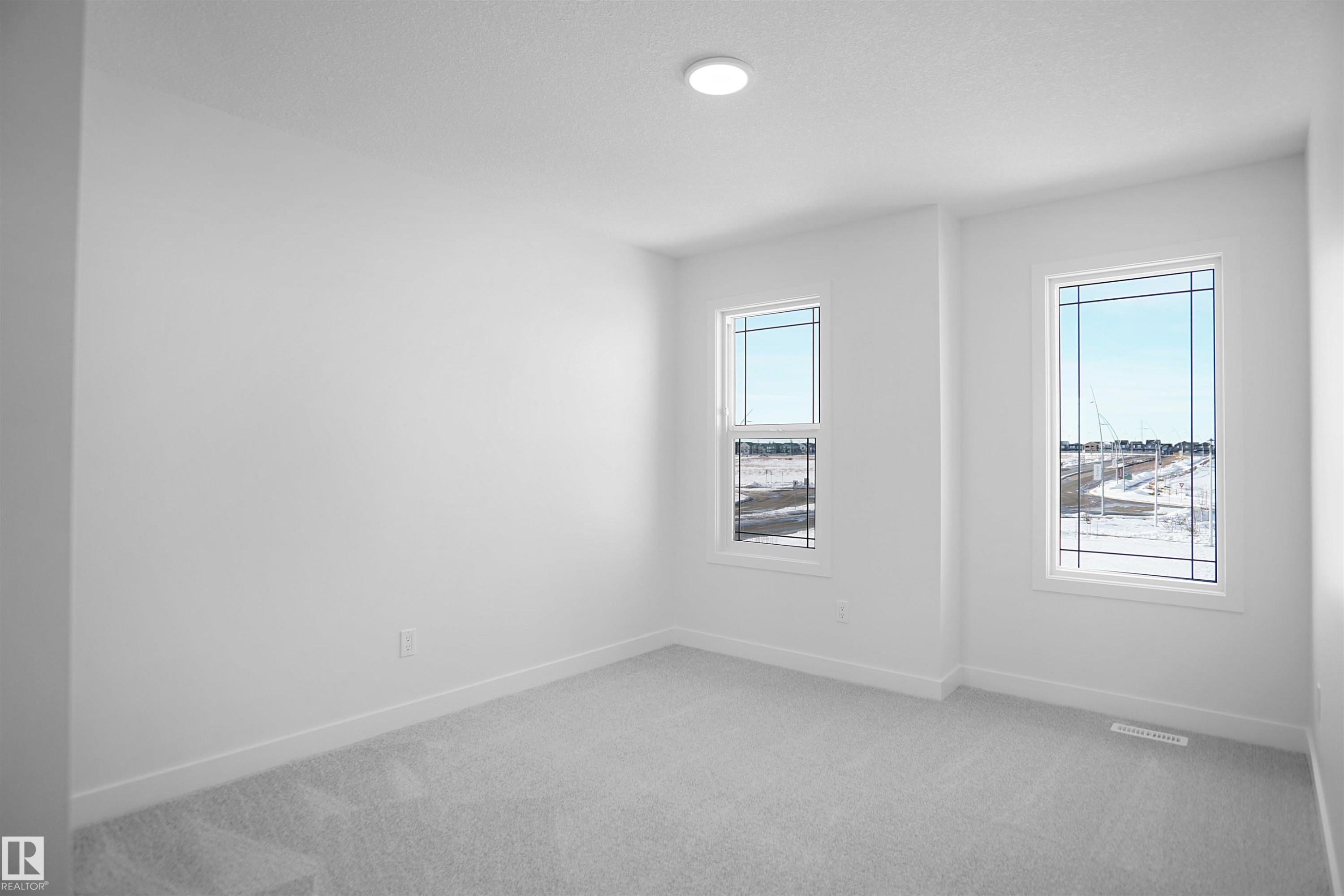 17510 5A Street, Edmonton, AB - Indoor Photo Showing Other Room
