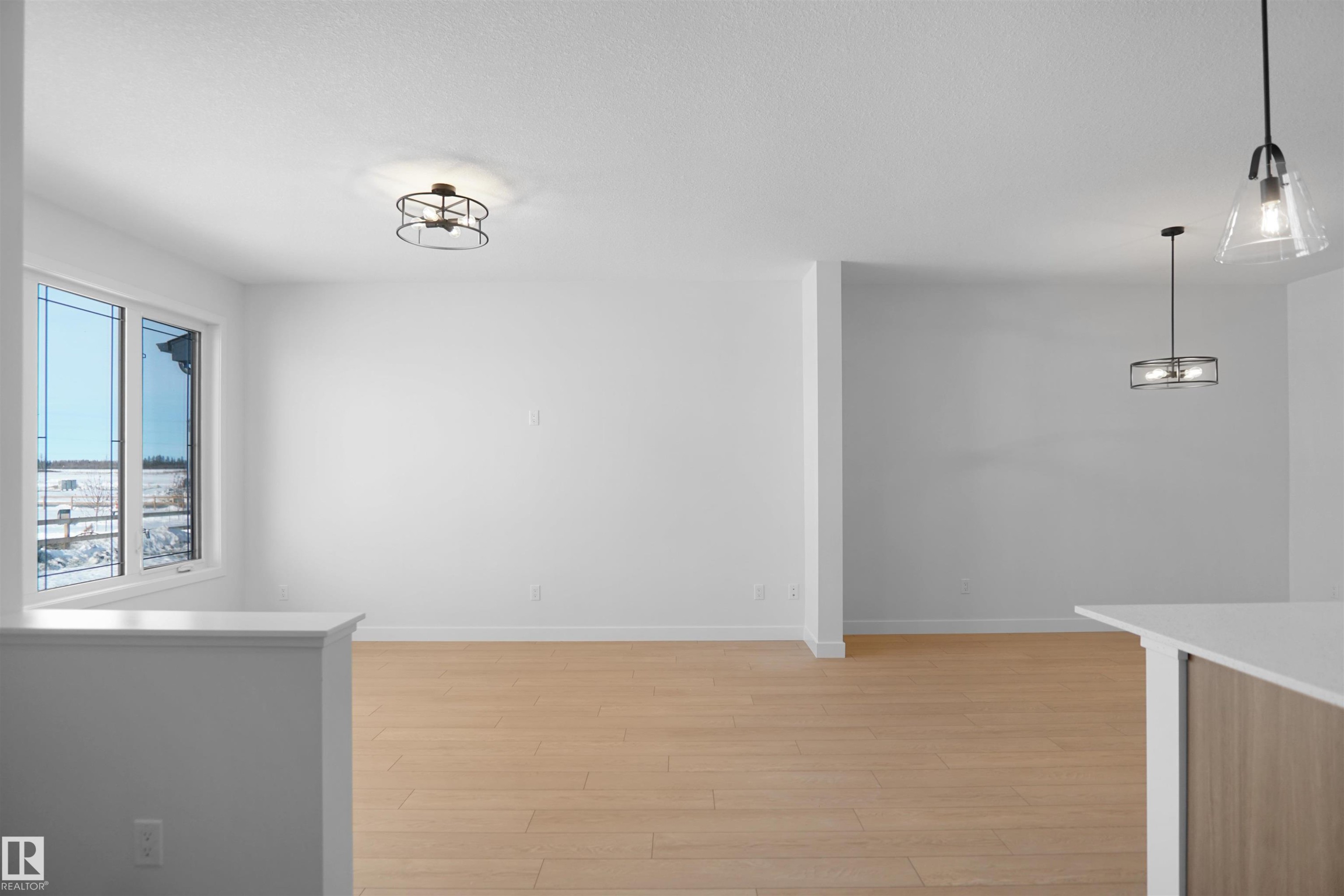 17510 5A Street, Edmonton, AB - Indoor Photo Showing Other Room