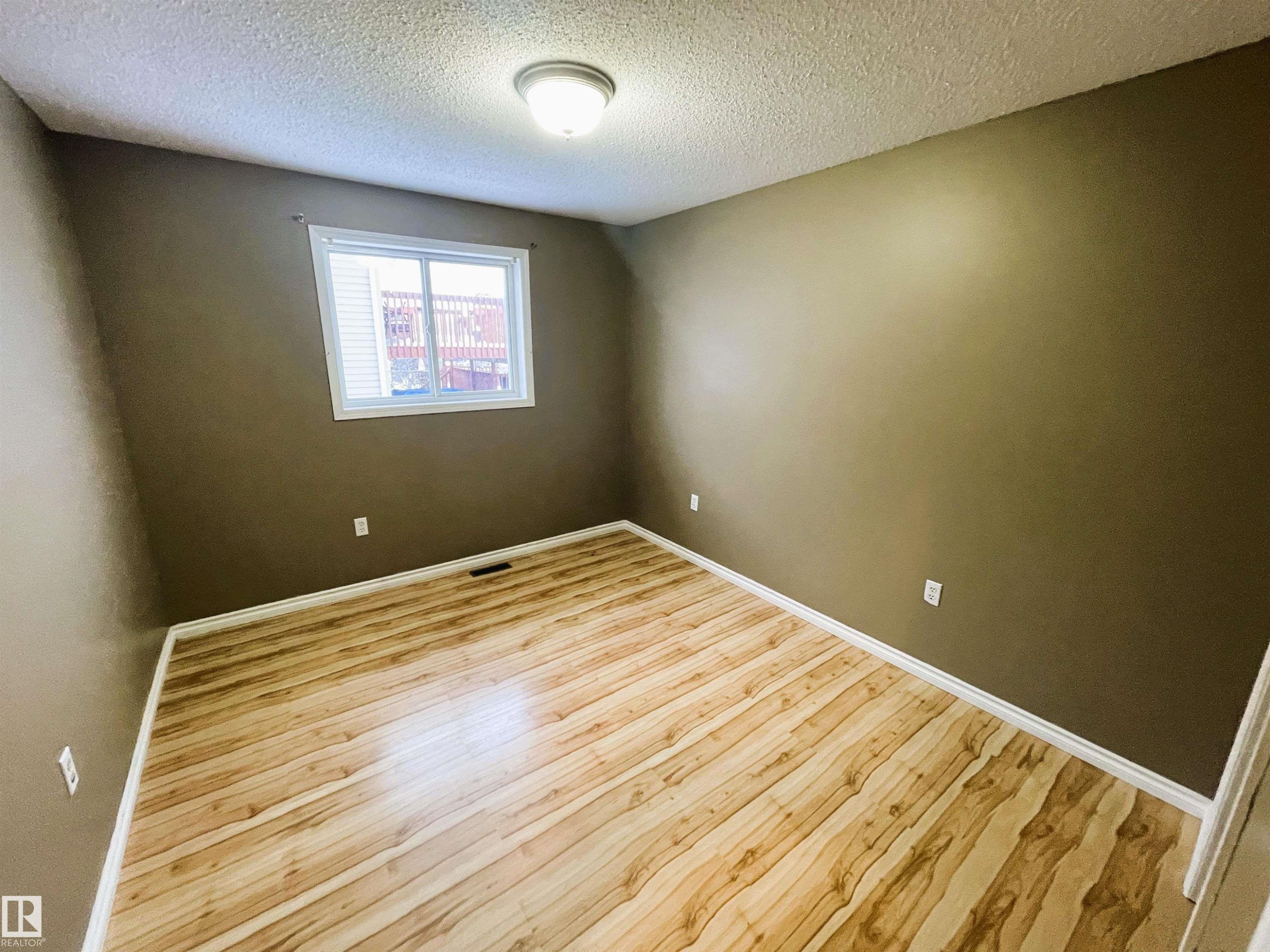 5111 49 Ave, Ardmore, AB - Indoor Photo Showing Other Room