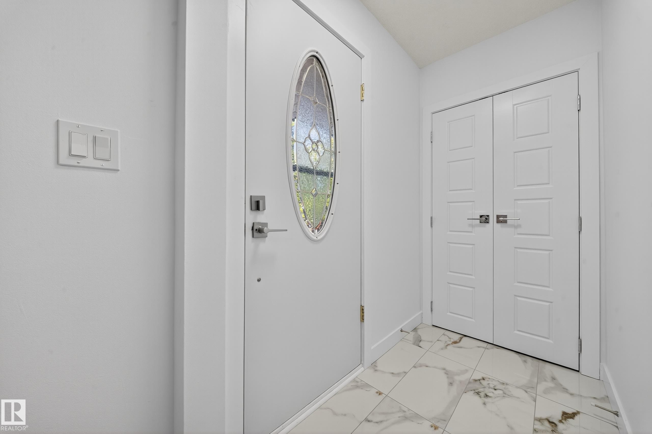 12919 113A Street, Edmonton, AB - Indoor Photo Showing Other Room