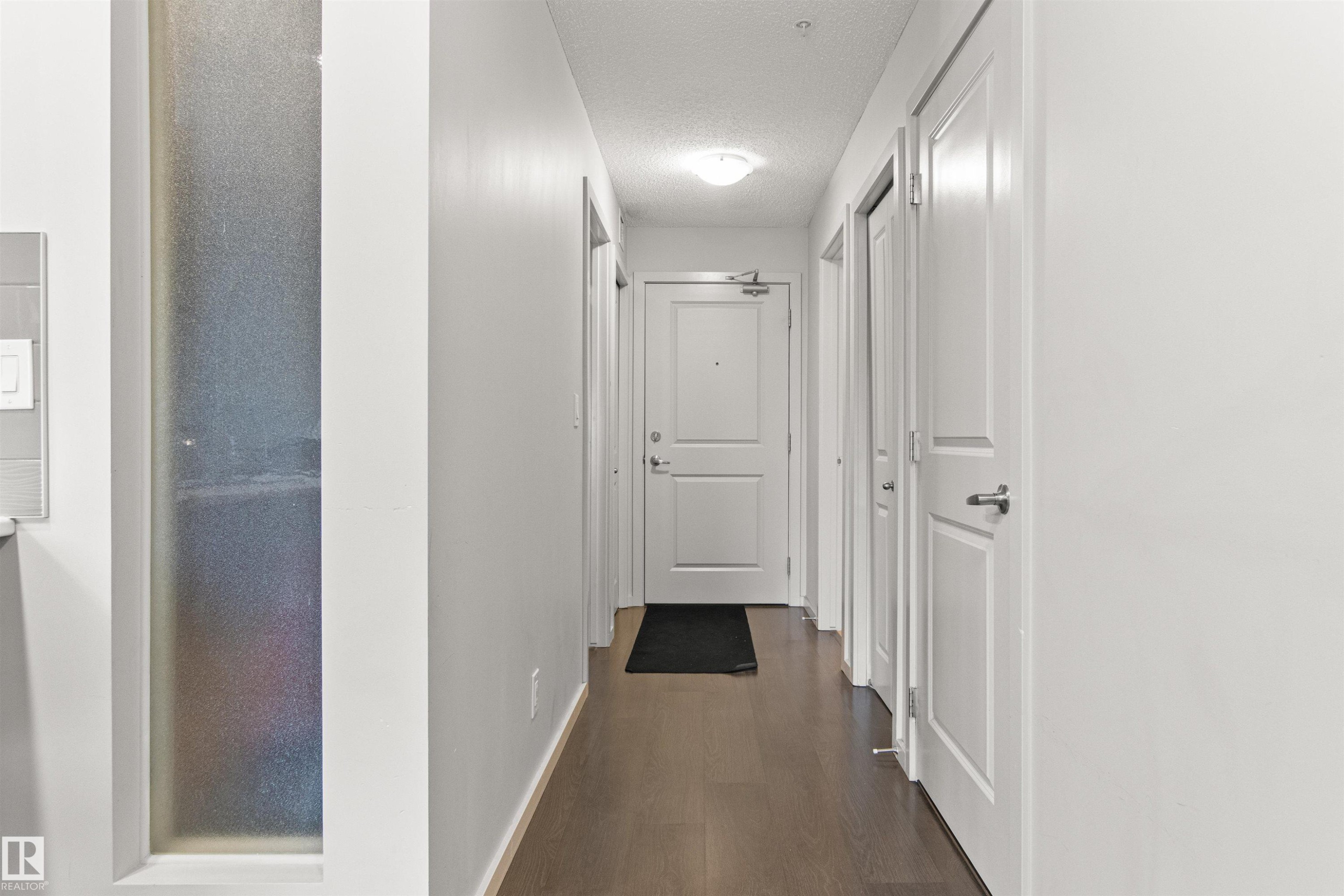 206 5521 7 Avenue, Edmonton, AB - Indoor Photo Showing Other Room