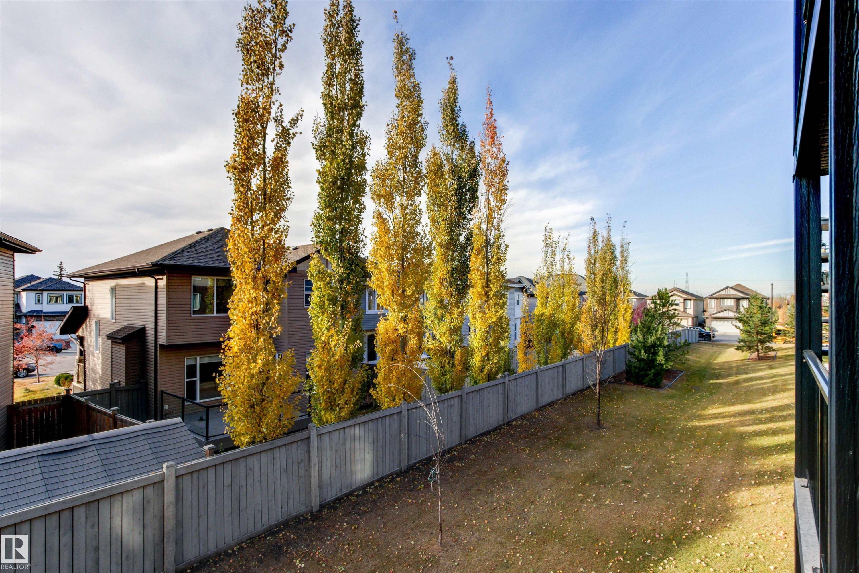 206 5521 7 Avenue, Edmonton, AB - Outdoor