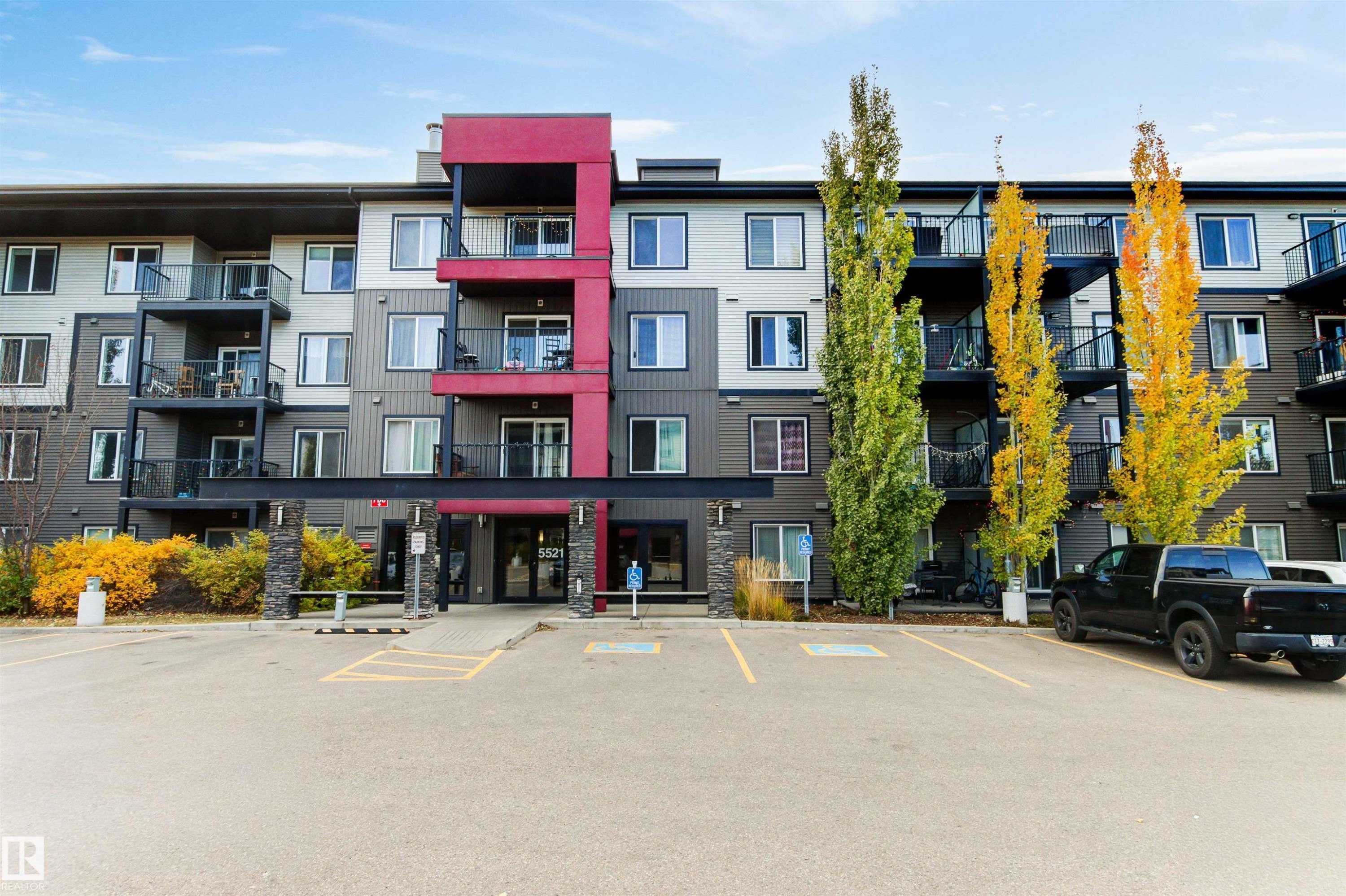 206 5521 7 Avenue, Edmonton, AB - Outdoor With Balcony With Facade