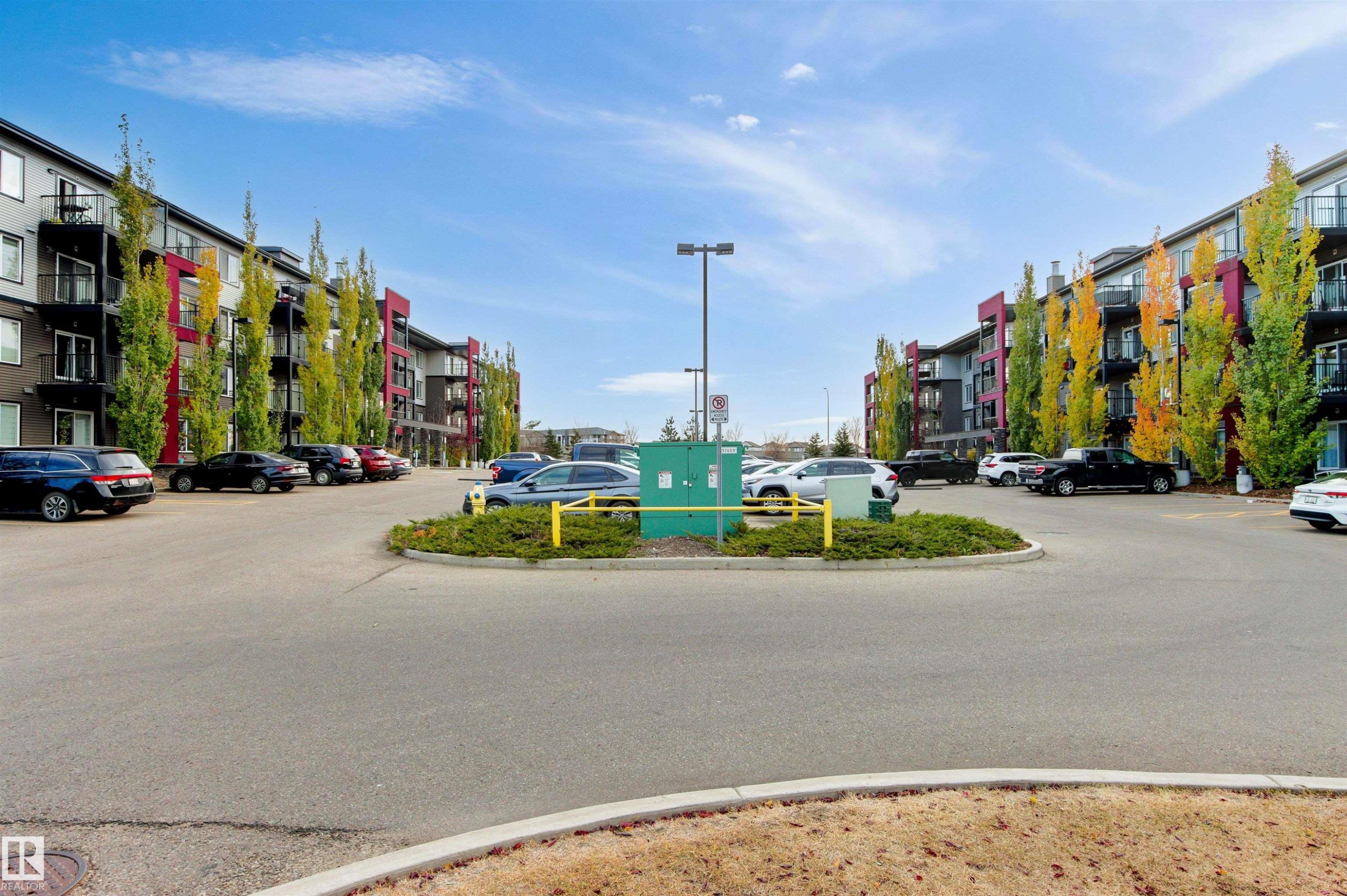 206 5521 7 Avenue, Edmonton, AB - Outdoor