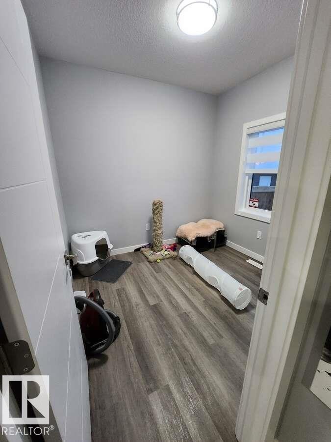 13026 120 Street, Edmonton, AB - Indoor Photo Showing Bedroom