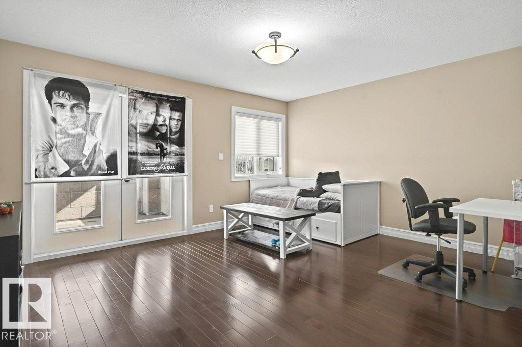 4835 Mactaggart Crest Crest, Edmonton, AB - Indoor Photo Showing Office
