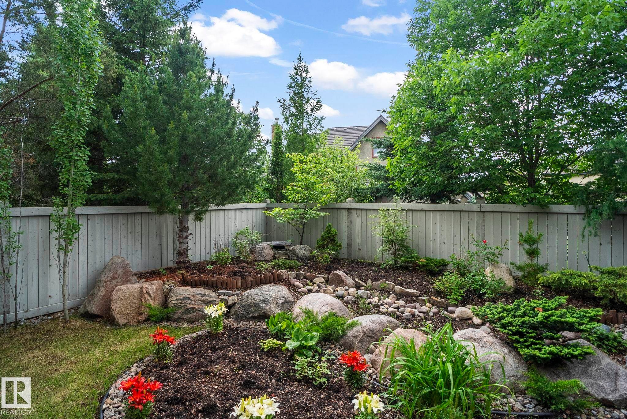 4835 Mactaggart Crest Crest, Edmonton, AB - Outdoor