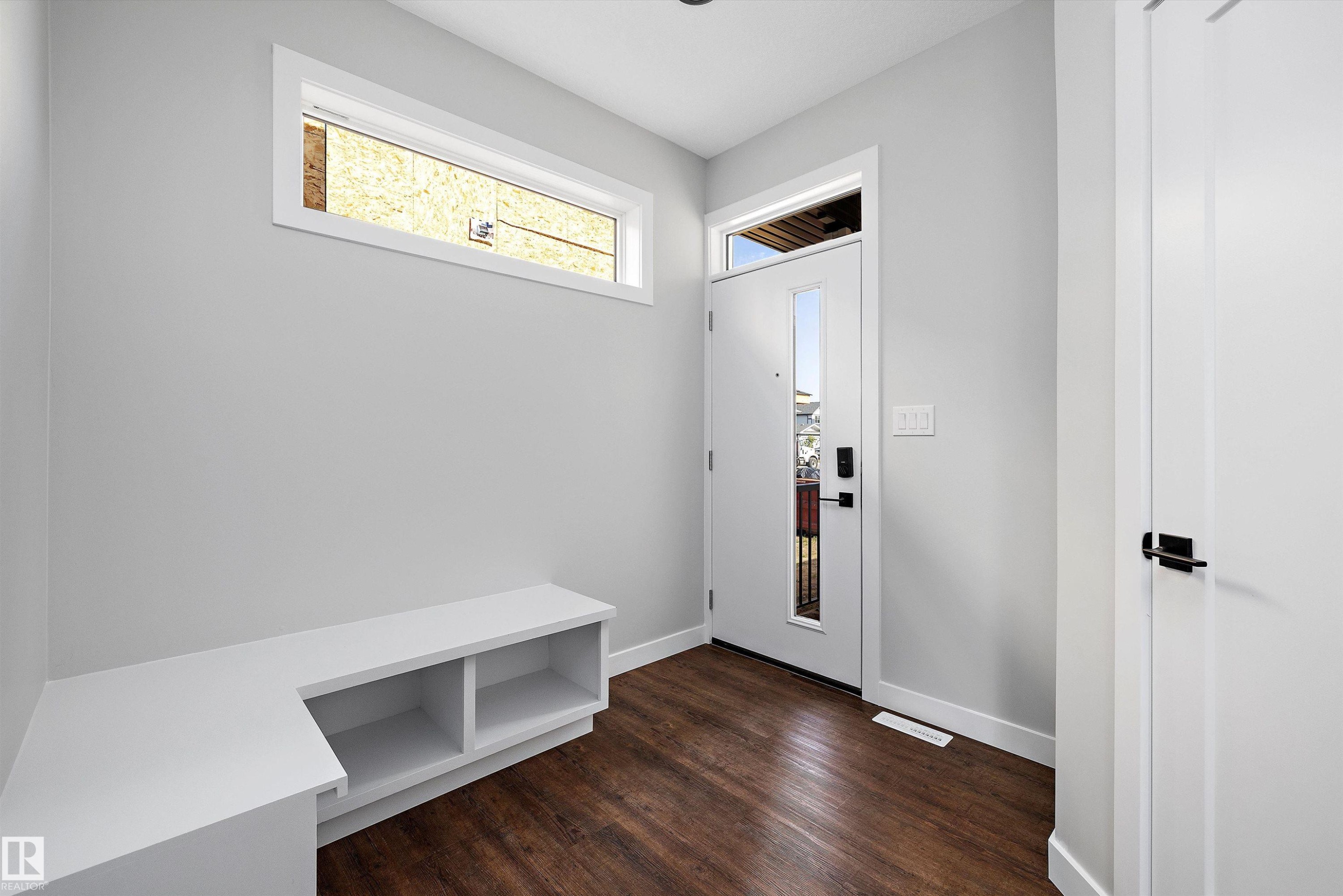 72 Maple Crescent, Gibbons, AB - Indoor Photo Showing Other Room