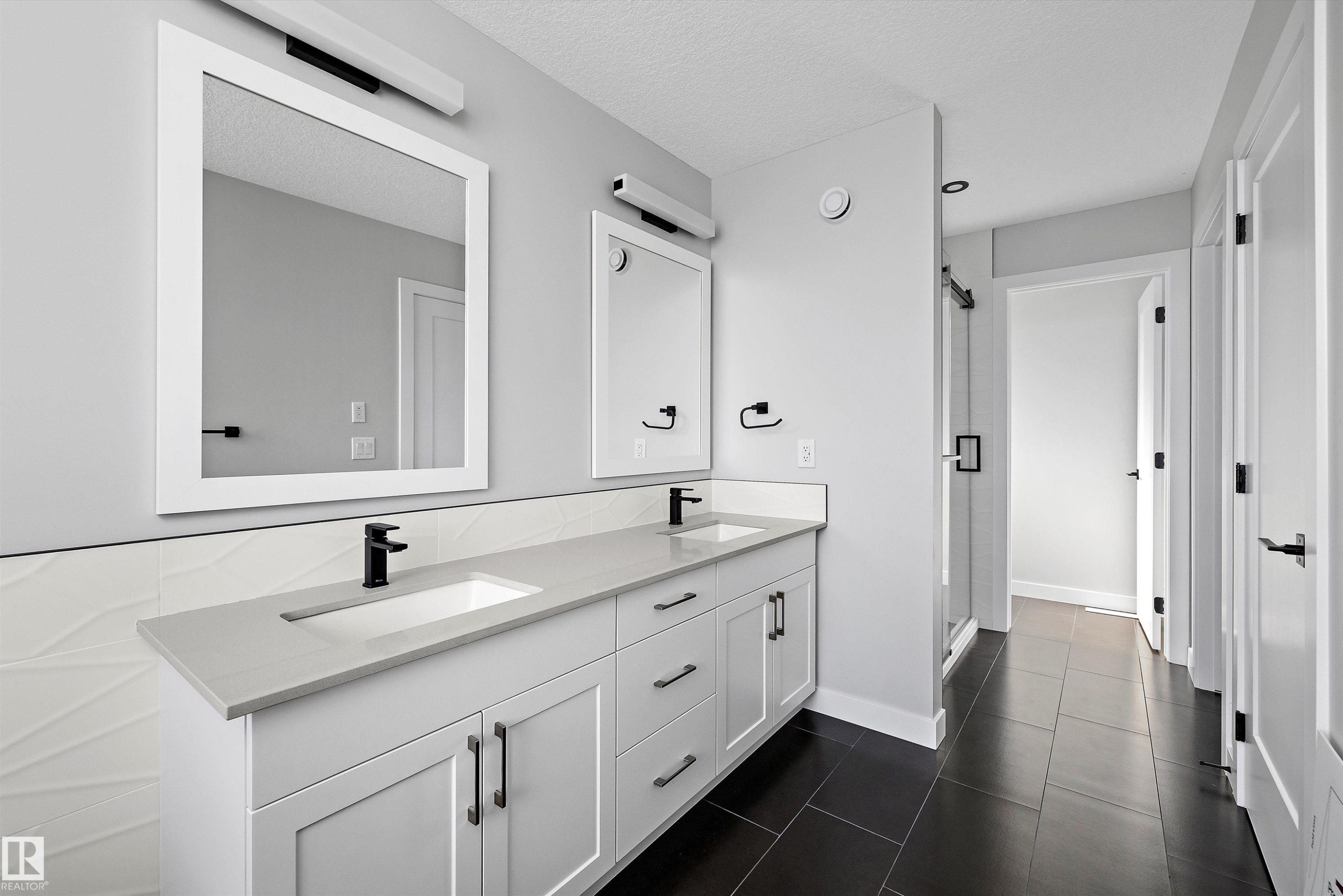 72 Maple Crescent, Gibbons, AB - Indoor Photo Showing Other Room