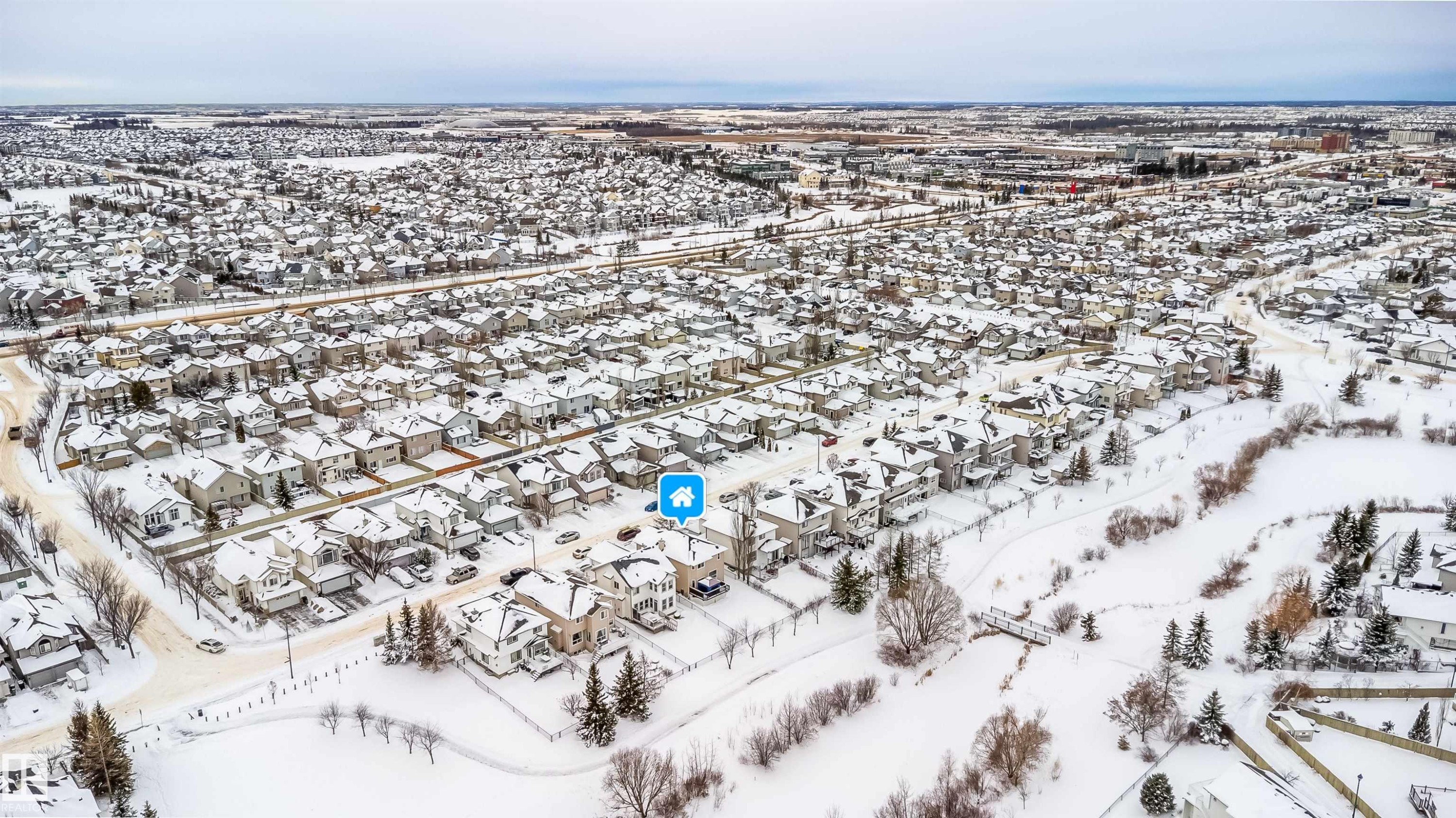 Aerial perspective of suburban area - 8518 6 Av, Edmonton, AB - Outdoor With View