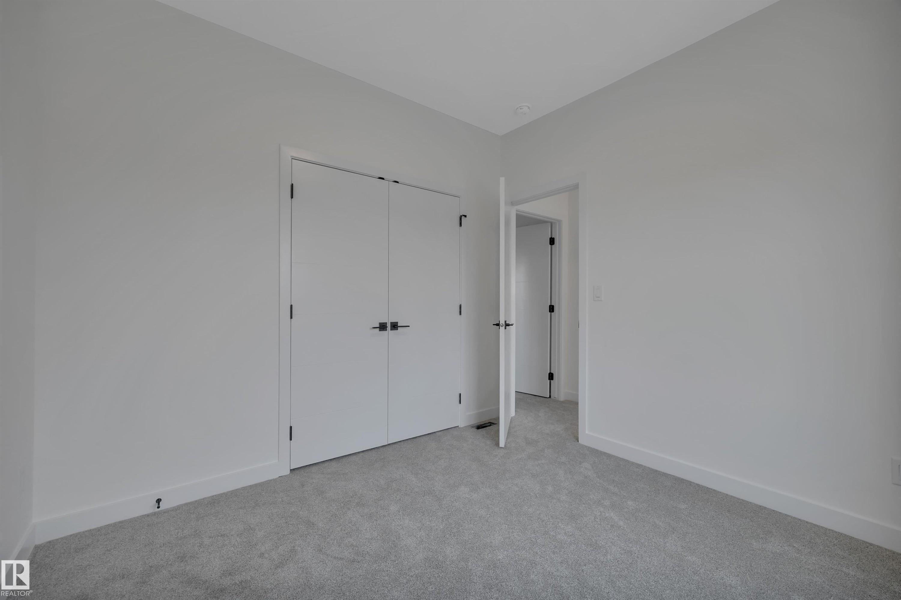 5001 51 Avenue, Calmar, AB - Indoor Photo Showing Other Room