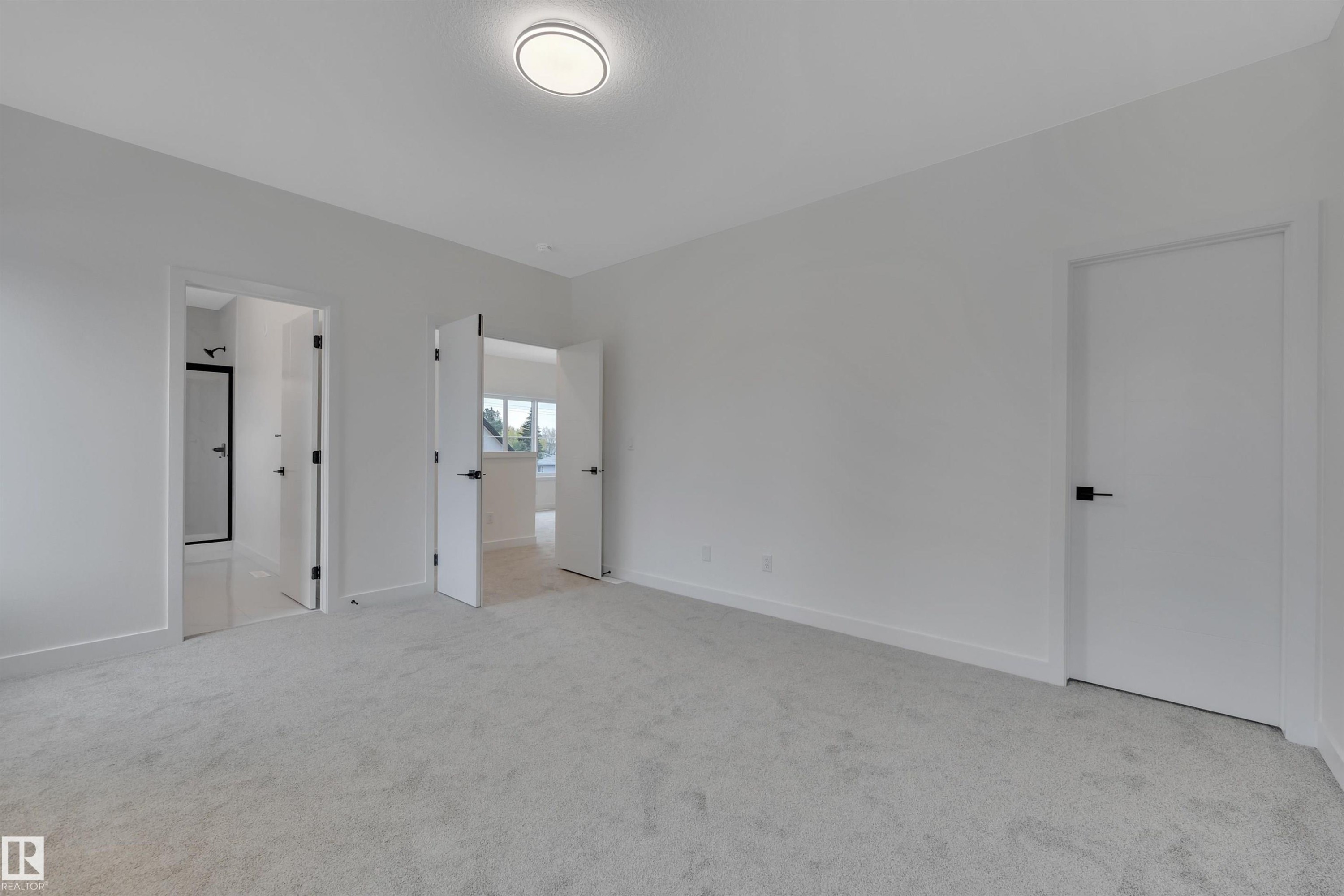 5001 51 Avenue, Calmar, AB - Indoor Photo Showing Other Room