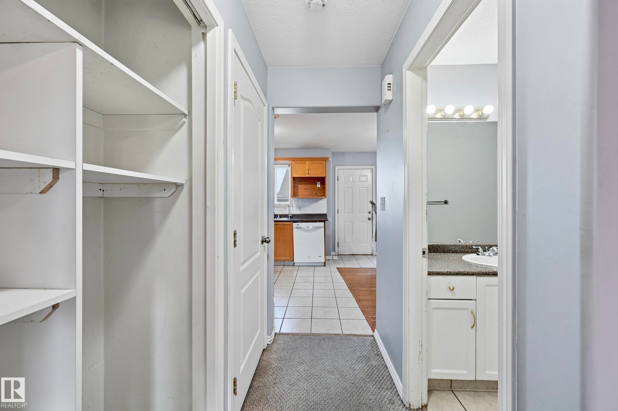 11727 83 Street, Edmonton, AB - Indoor With Storage