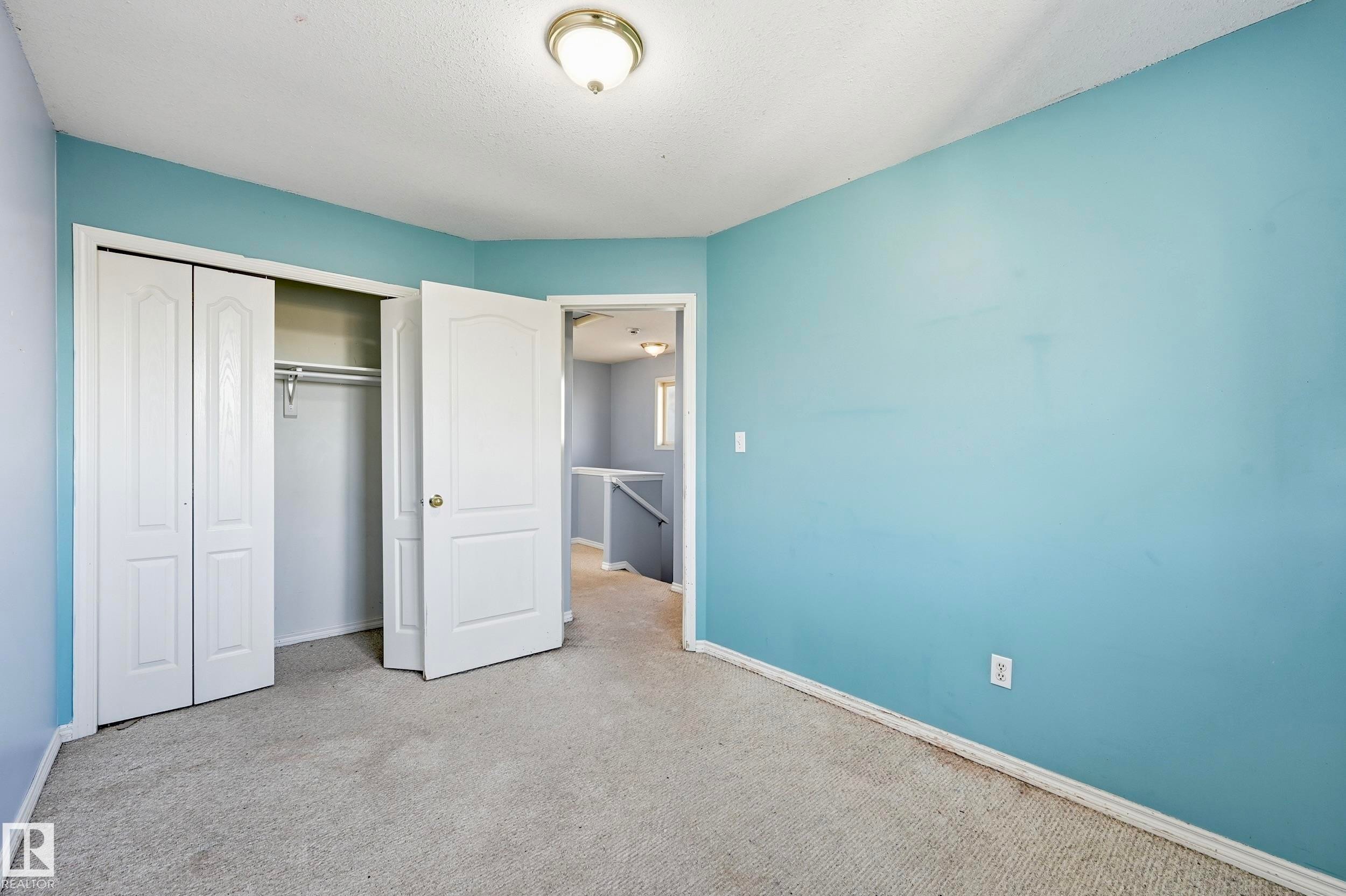 11727 83 Street, Edmonton, AB - Indoor