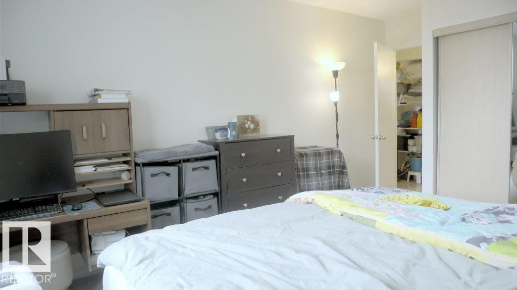 111 5125 Riverbend Road, Edmonton, AB - Indoor Photo Showing Bedroom