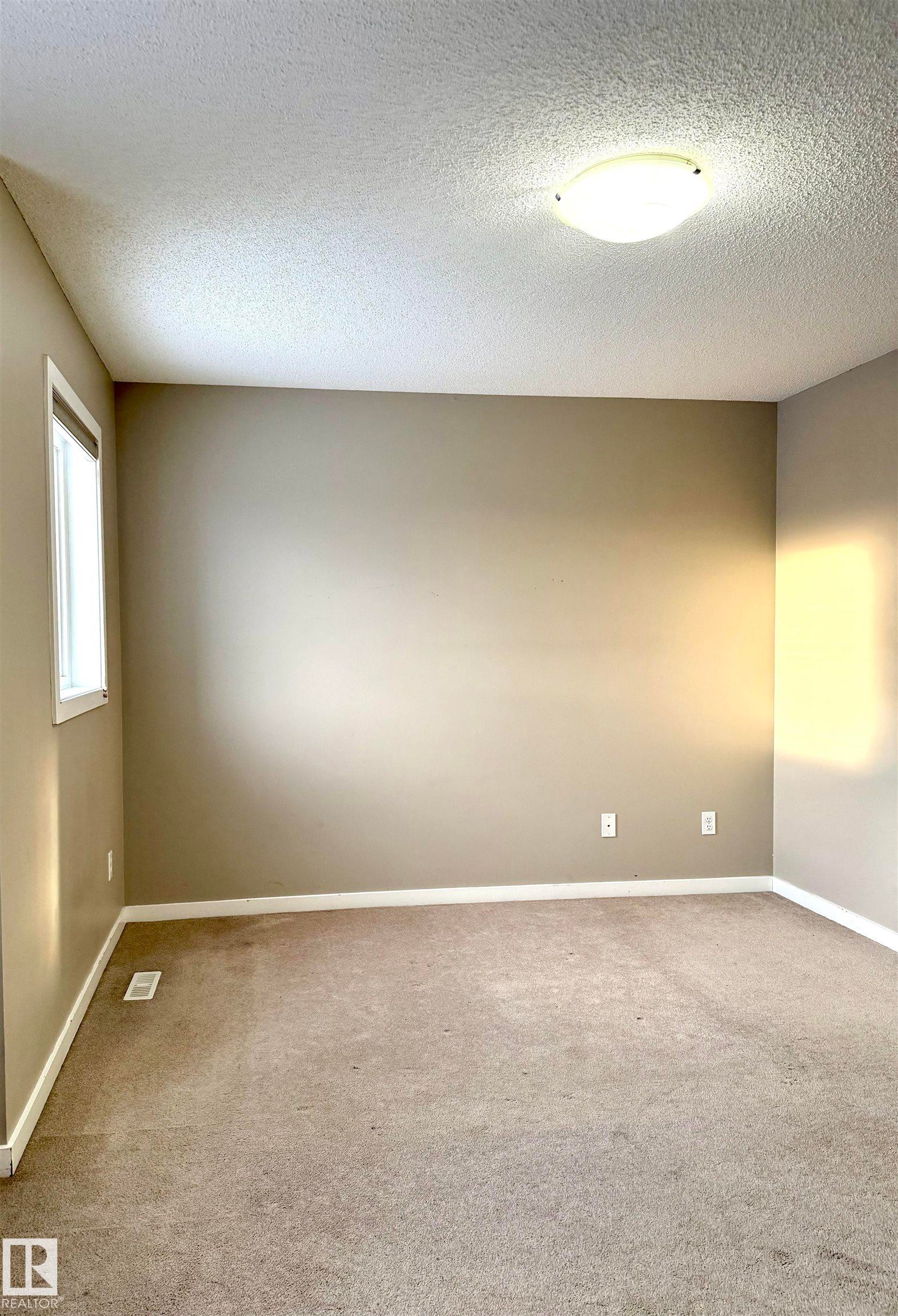 1432 72 Street, Edmonton, AB - Indoor Photo Showing Other Room