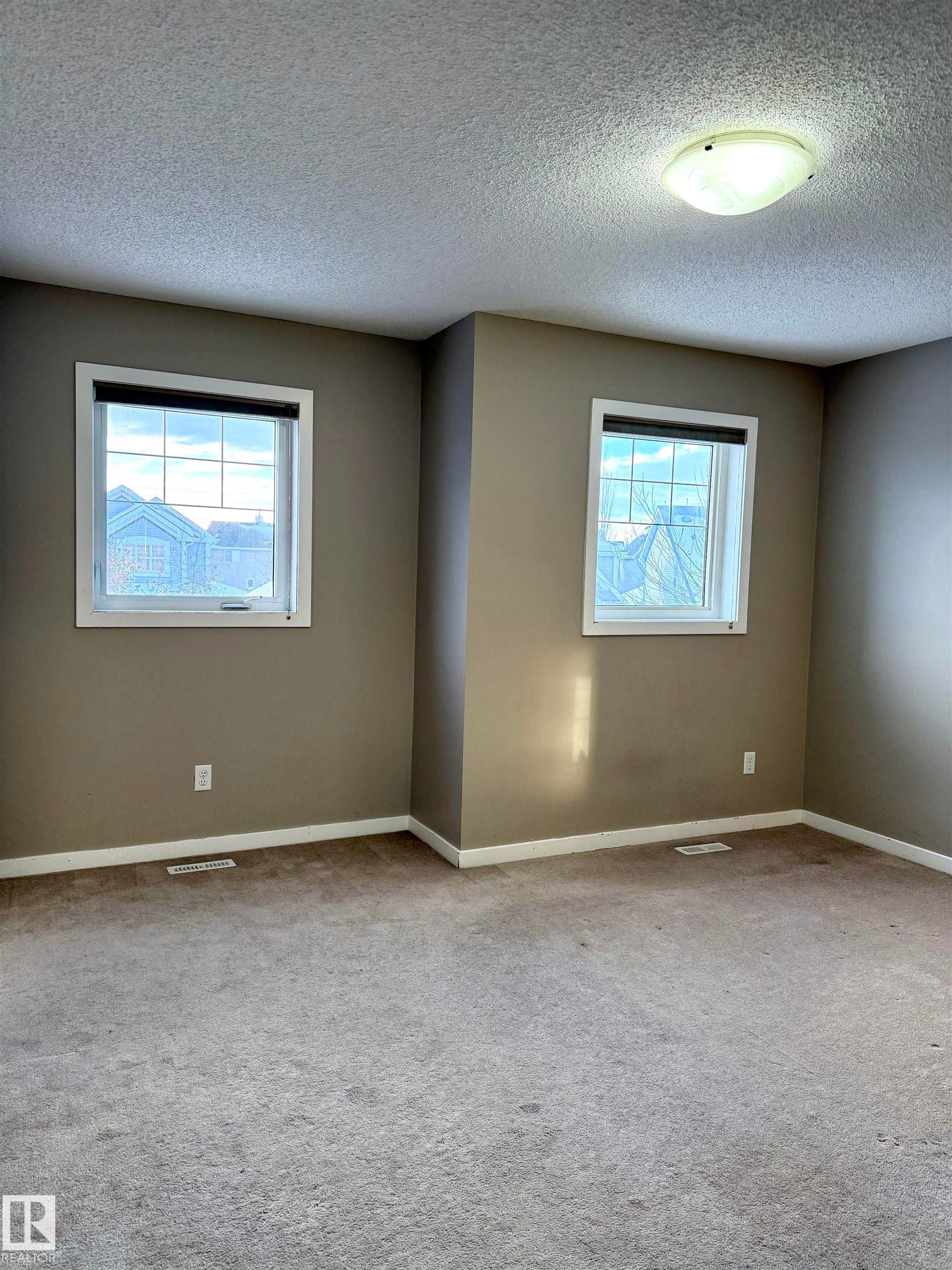 1432 72 Street, Edmonton, AB - Indoor Photo Showing Other Room