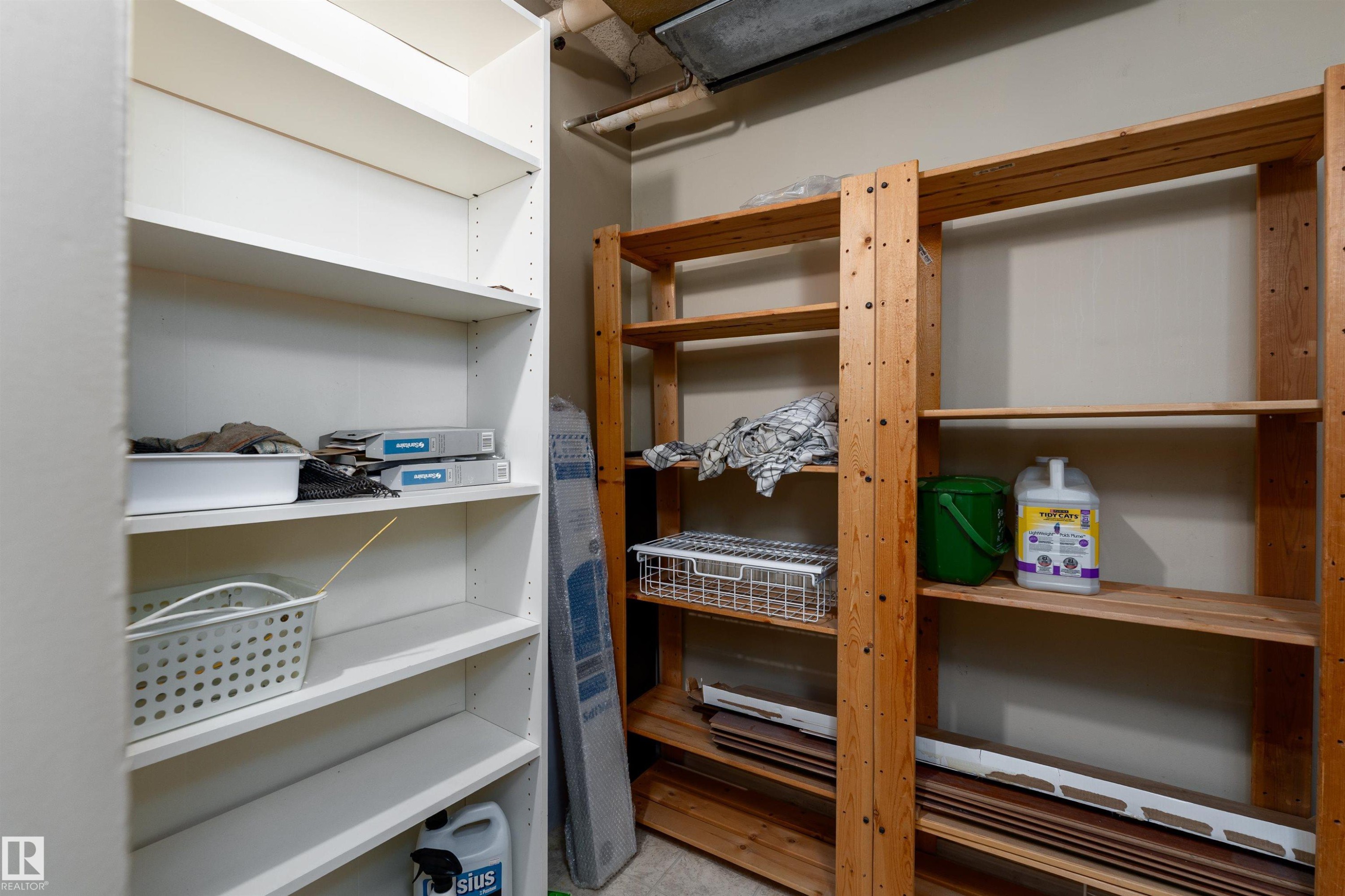 702 8340 Jasper Avenue, Edmonton, AB - Indoor With Storage