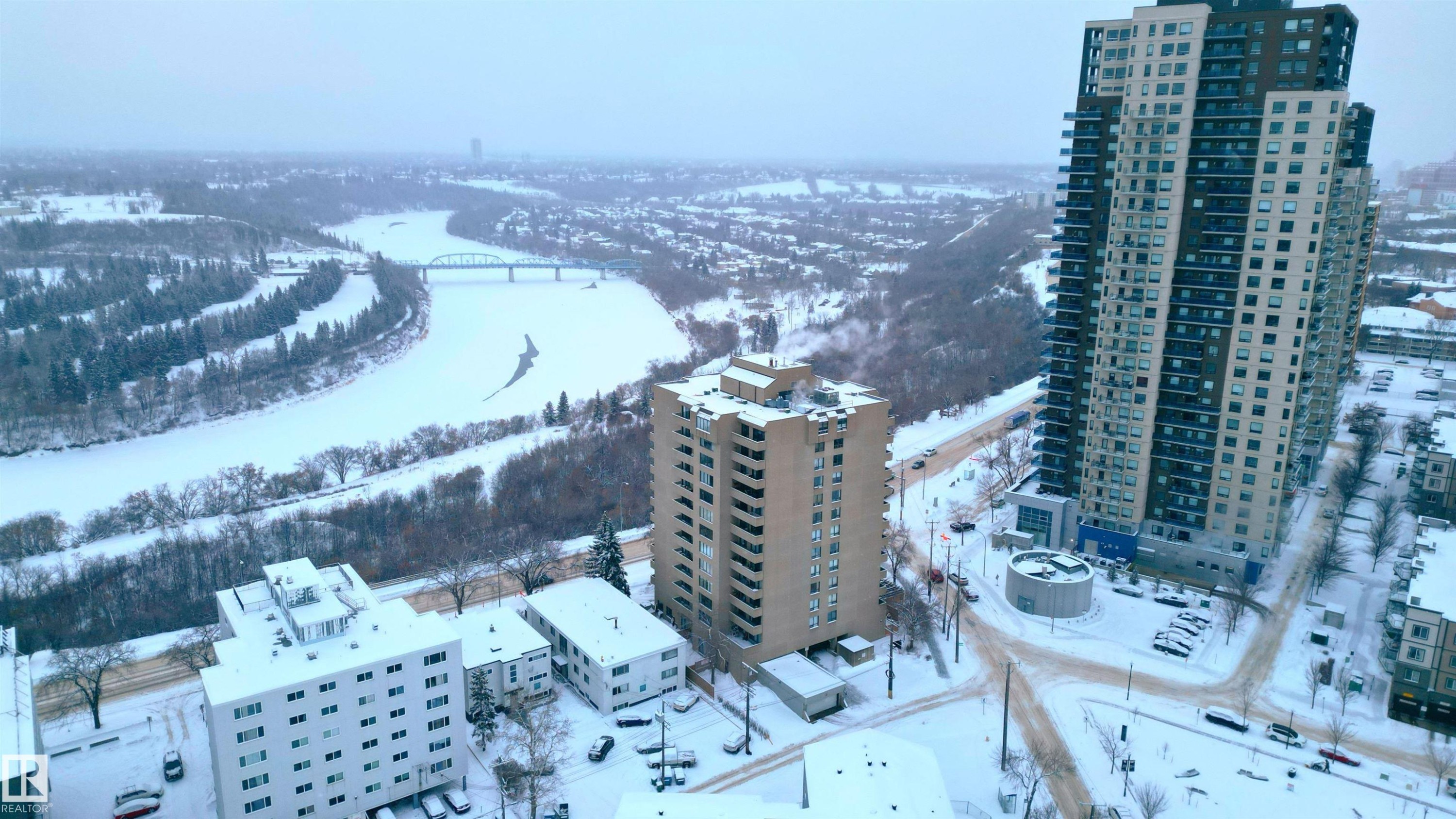 702 8340 Jasper Avenue, Edmonton, AB - Outdoor