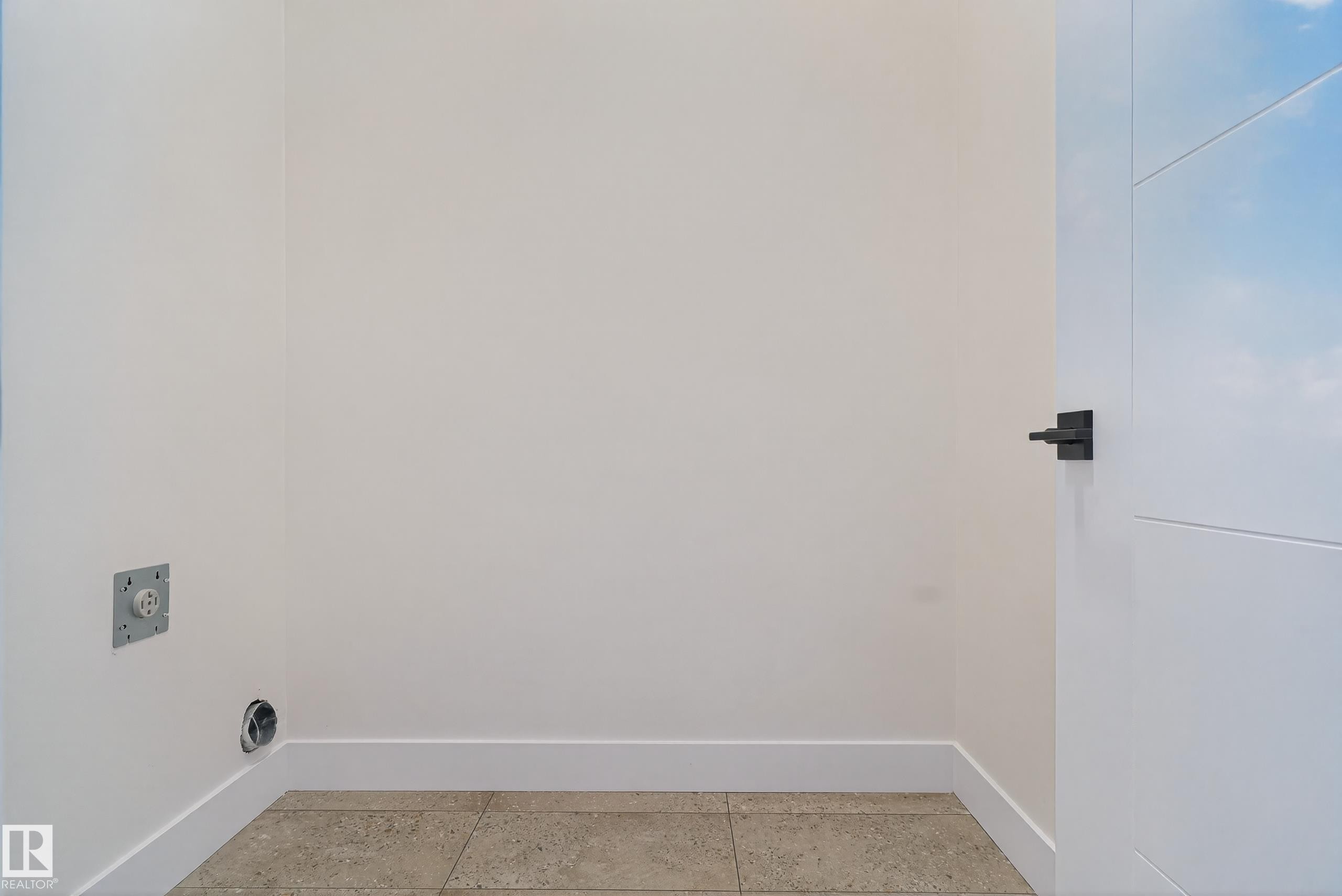 Laundry room with baseboards - 19 Rosa Crescent, St. Albert, AB - Indoor Photo Showing Other Room