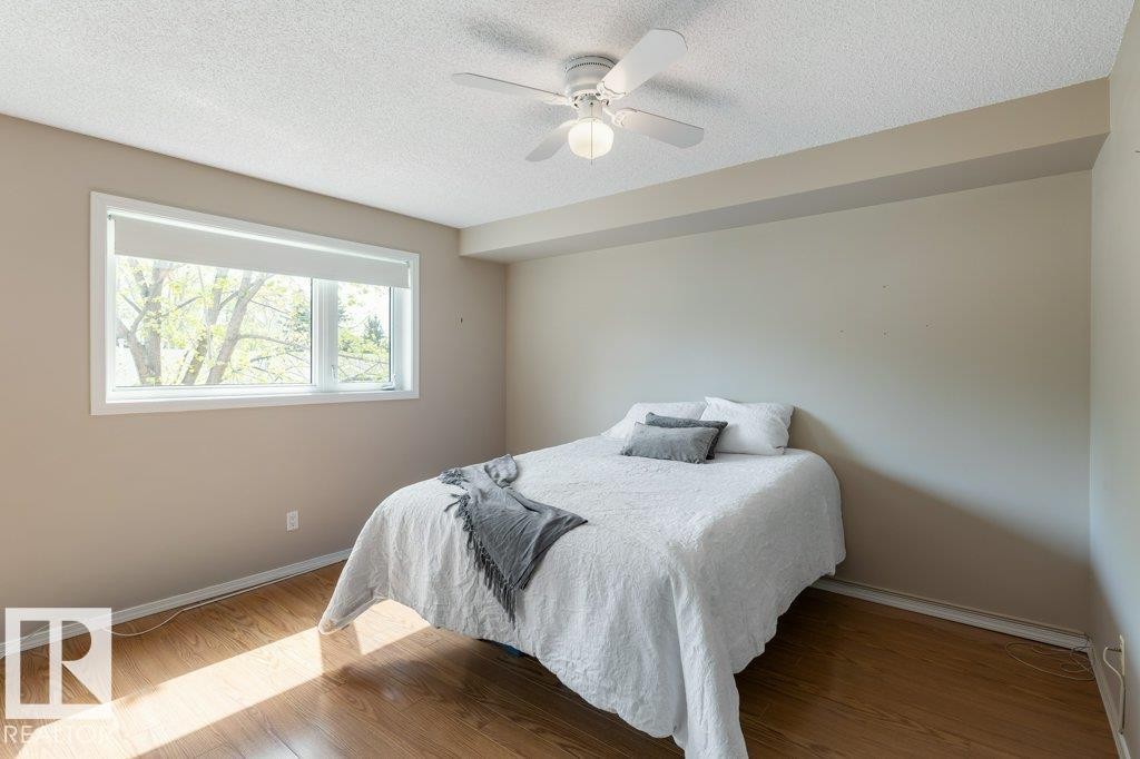 St. Albert, AB - Indoor Photo Showing Bedroom