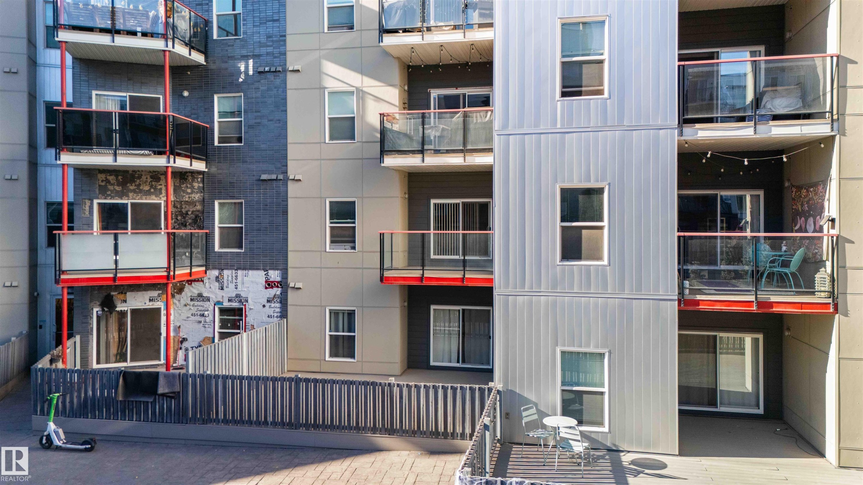 View of apartment building / complex - 107 10611 117 Street, Edmonton, AB - Outdoor