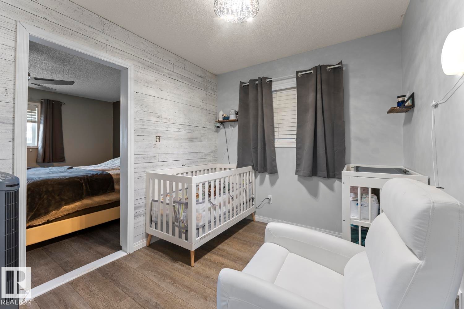 1927 6 Street, Cold Lake, AB - Indoor Photo Showing Bedroom
